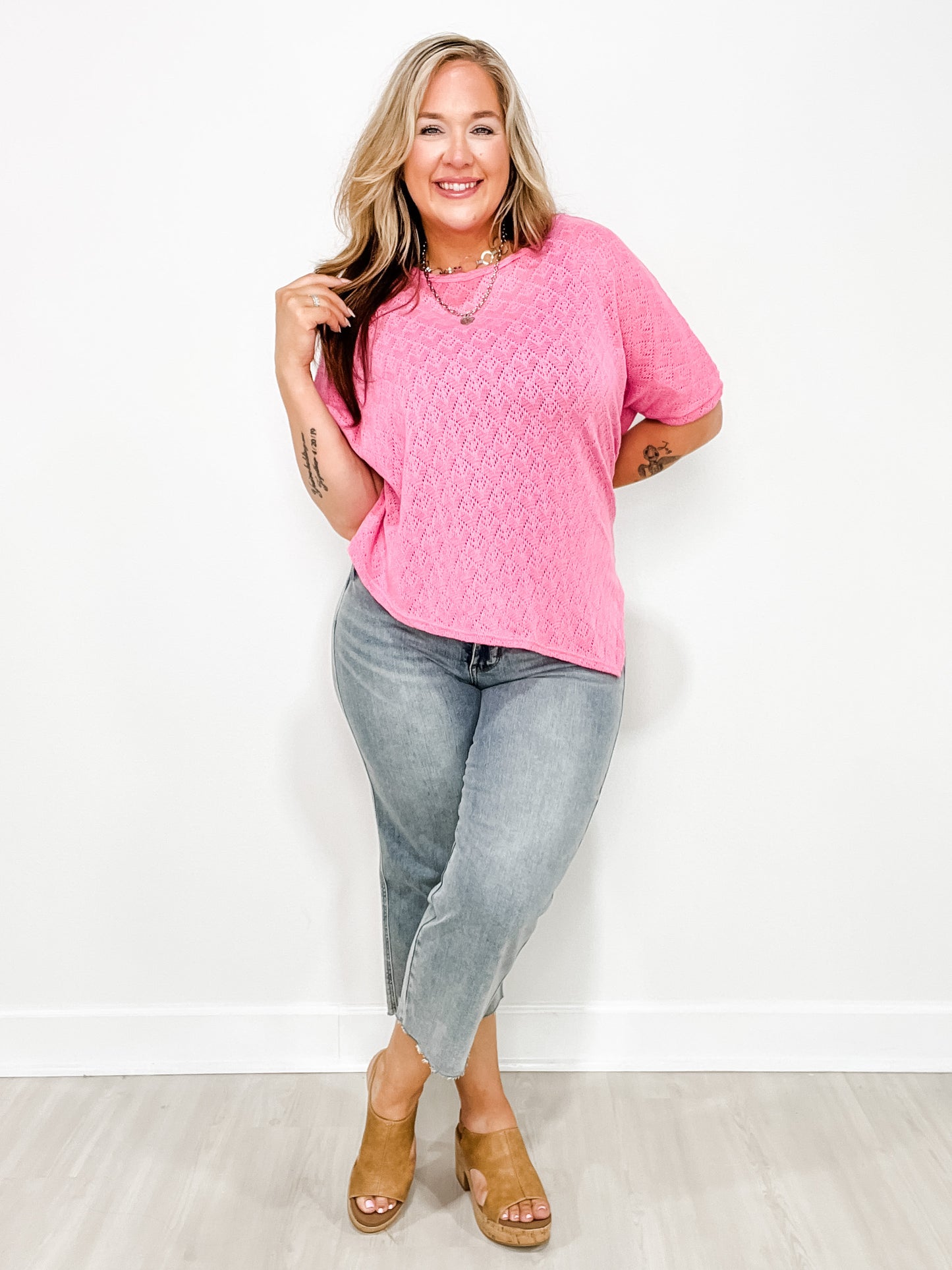 Judy Blue TANNER Mid-Rise Tummy Control Raw Hem Cropped Wide Leg Jeans