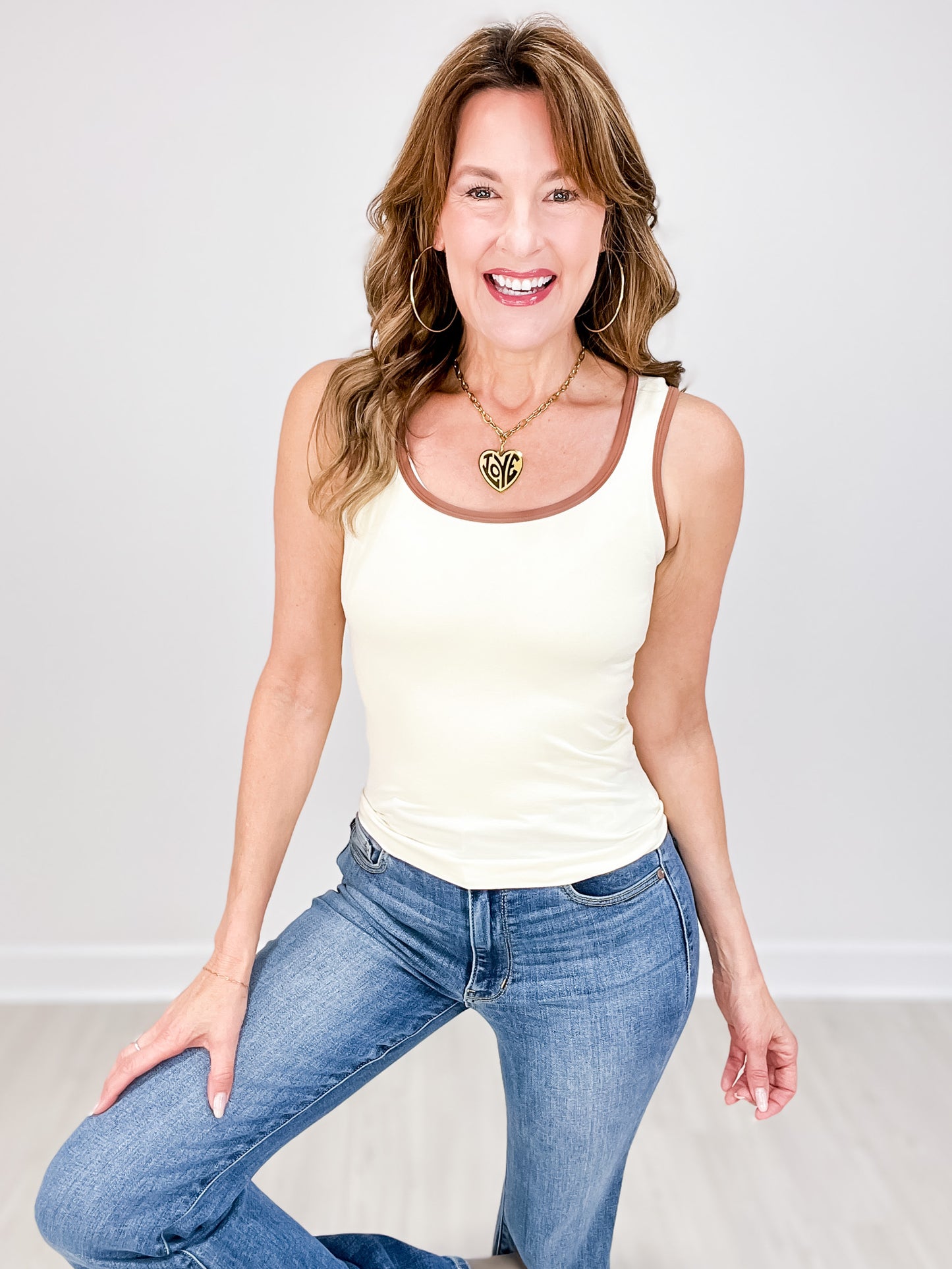 Two Tone U Neckline Seamless Tank - Group B