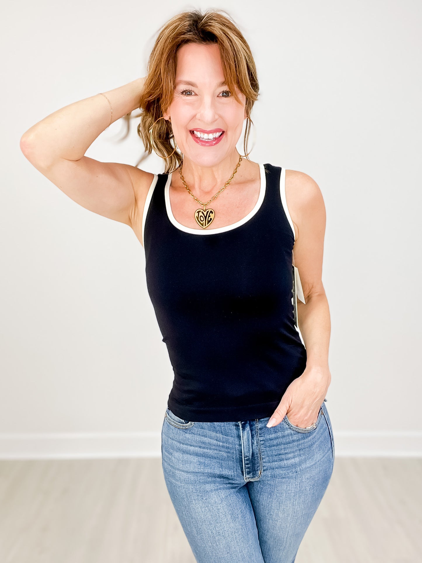 Two Tone U Neckline Seamless Tank - Group A