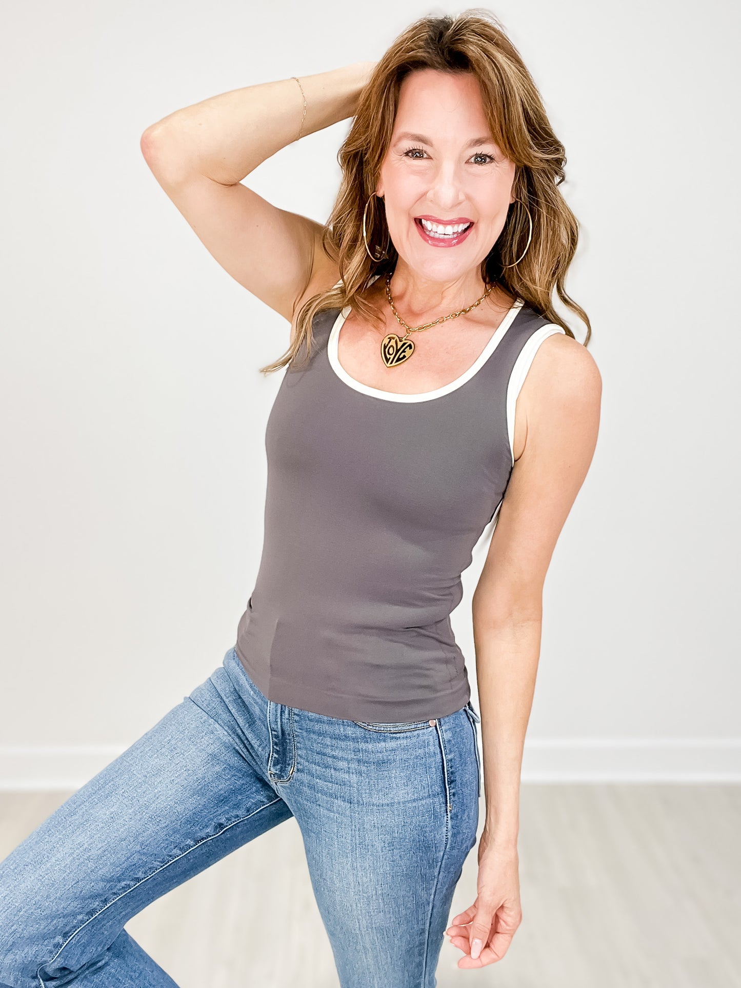 Two Tone U Neckline Seamless Tank - Group A