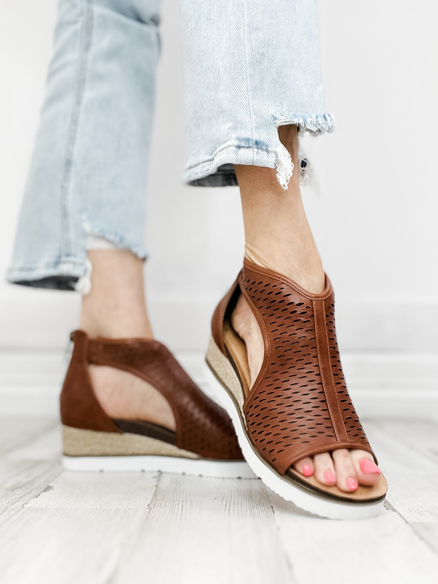 Corkys Sugar Momma Wedge Sandal in Cognac