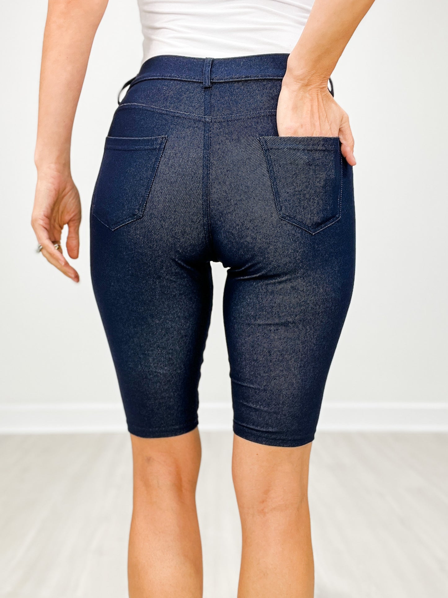 Classic 5-Pocket Bermuda Jegging Shorts