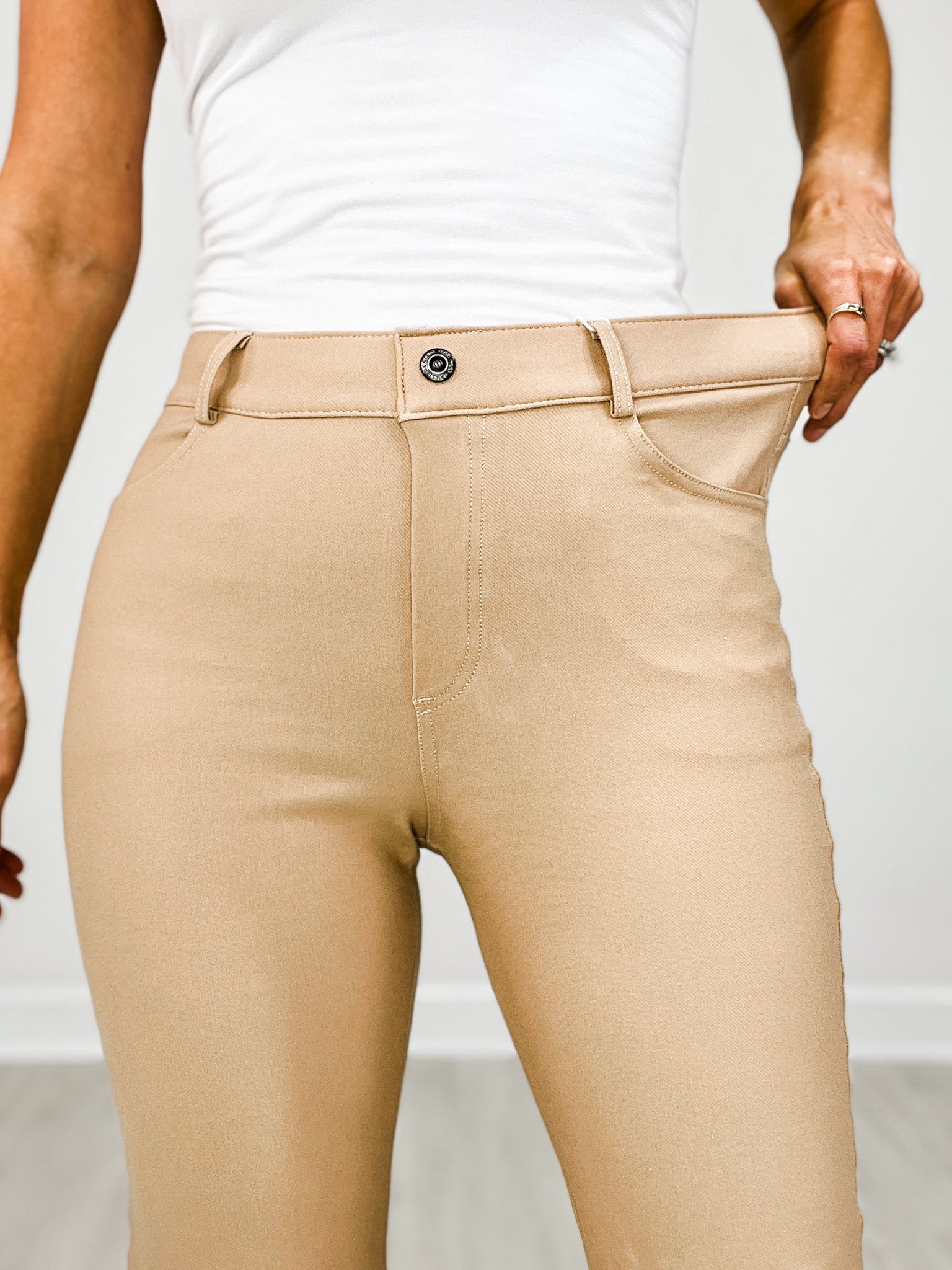 Classic Solid Straight Leg Crop Pants