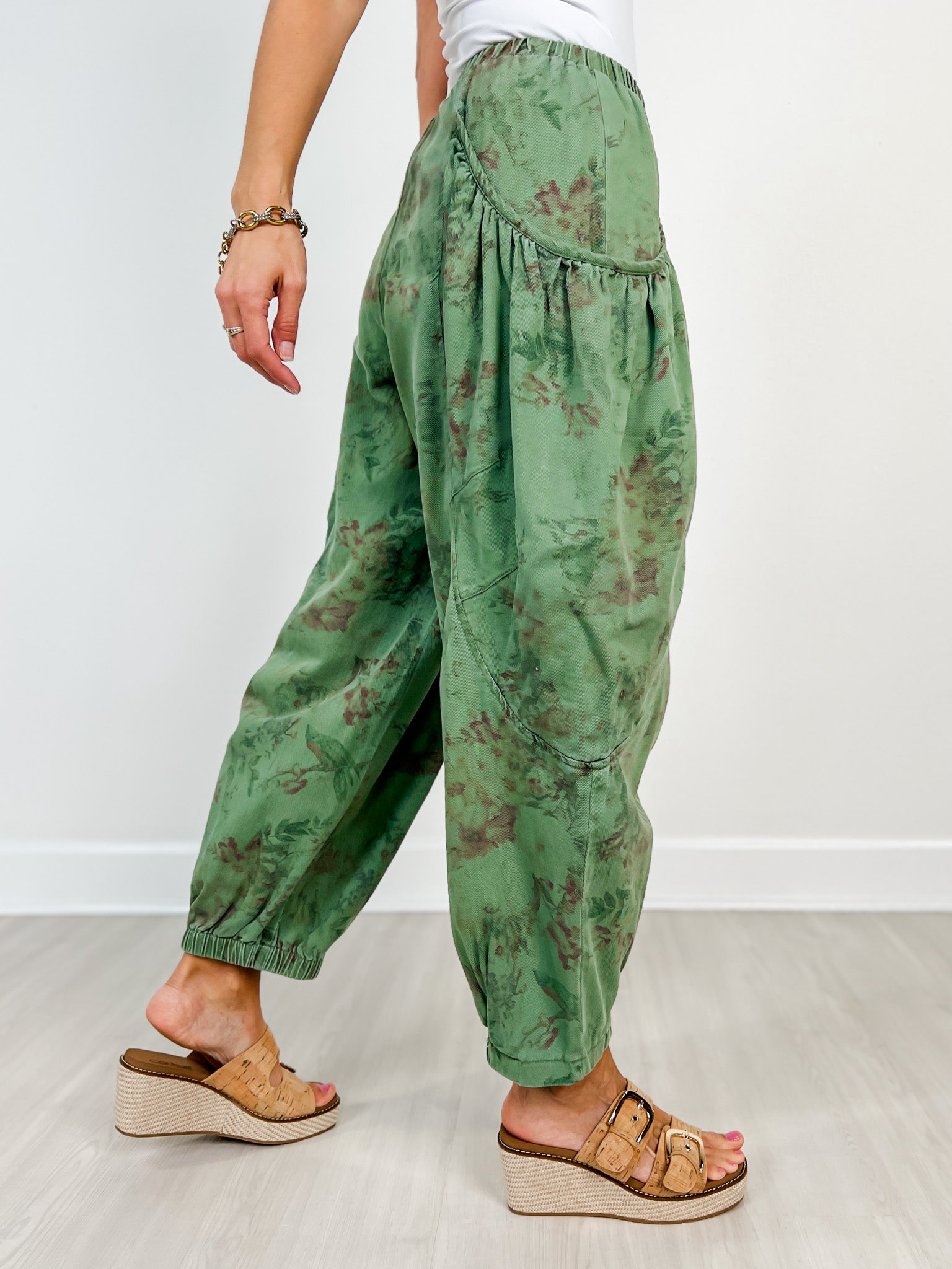 Elastic Waistband Floral Denim Harlem Joggers