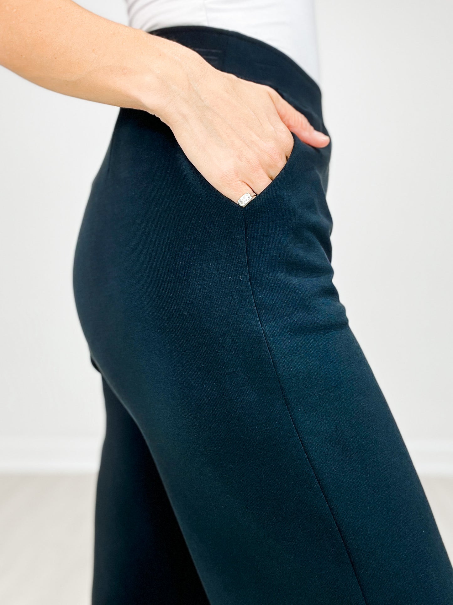 Solid Soft Cropped Pants