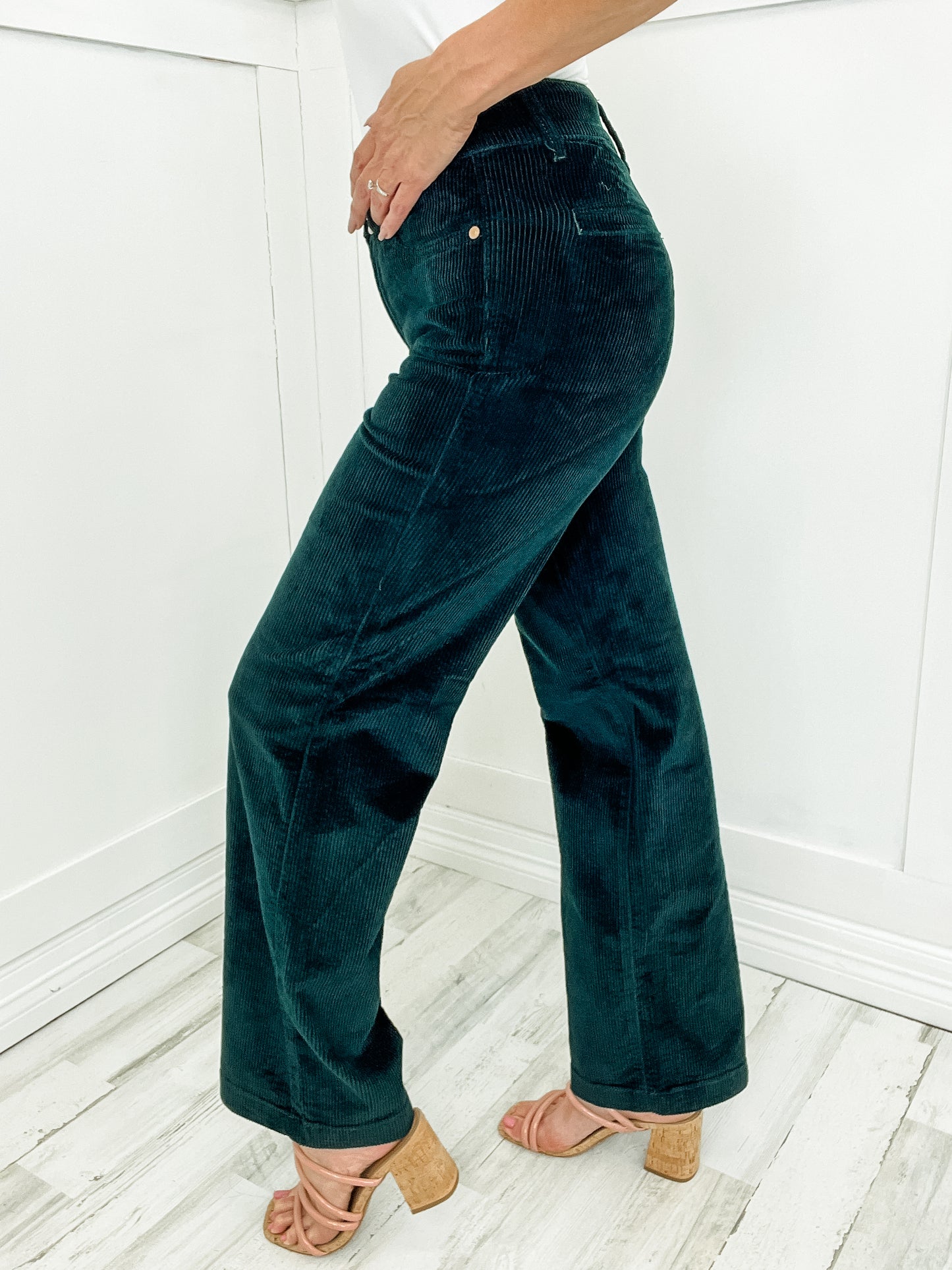 Loose Fit Corduroy Trousers - 5feet11