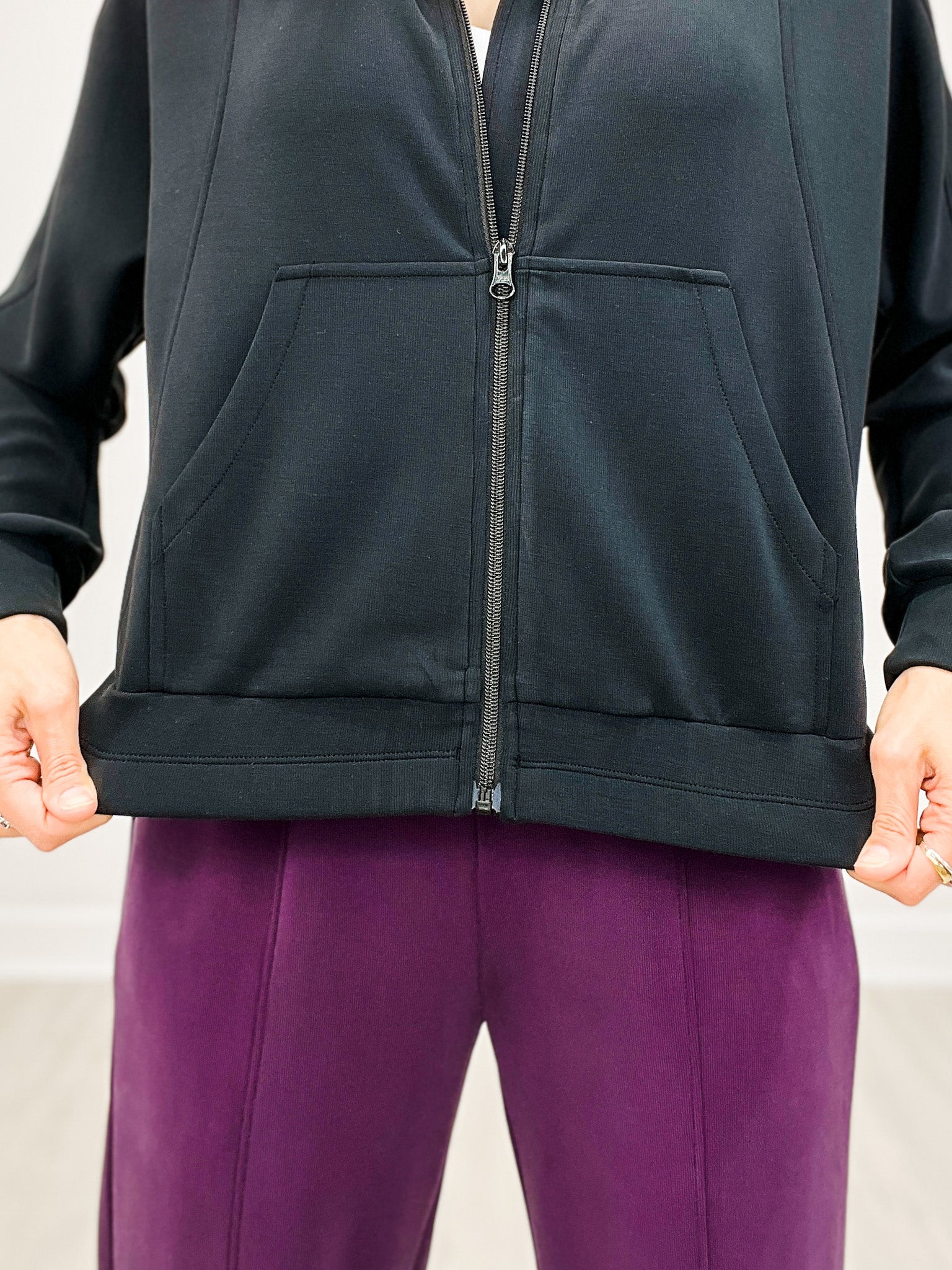 Soft Modal Lightweight Scuba Jacket