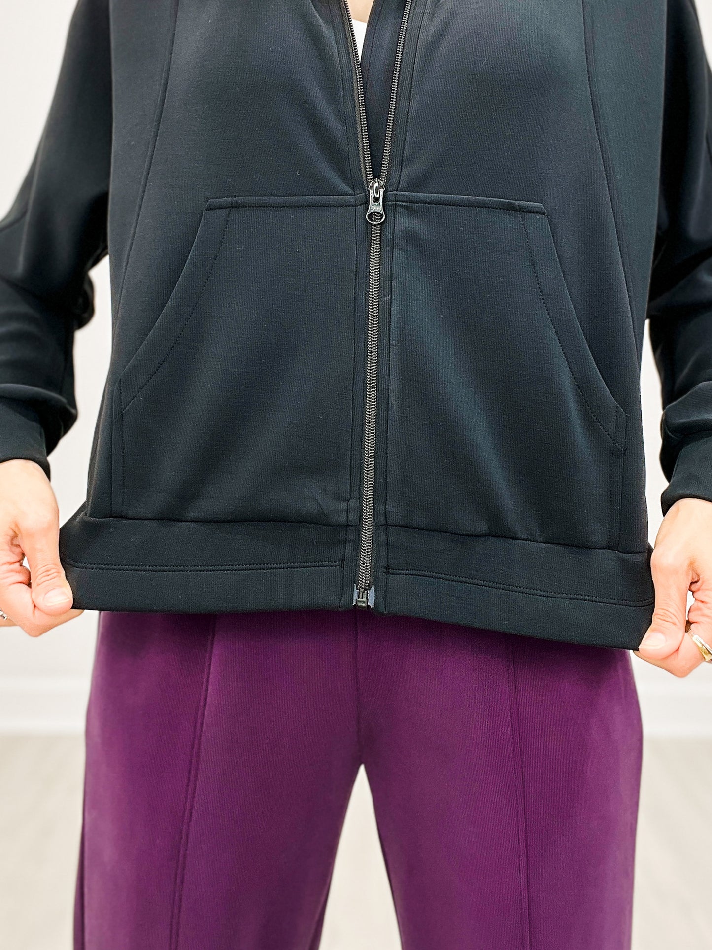 Soft Modal Lightweight Scuba Jacket