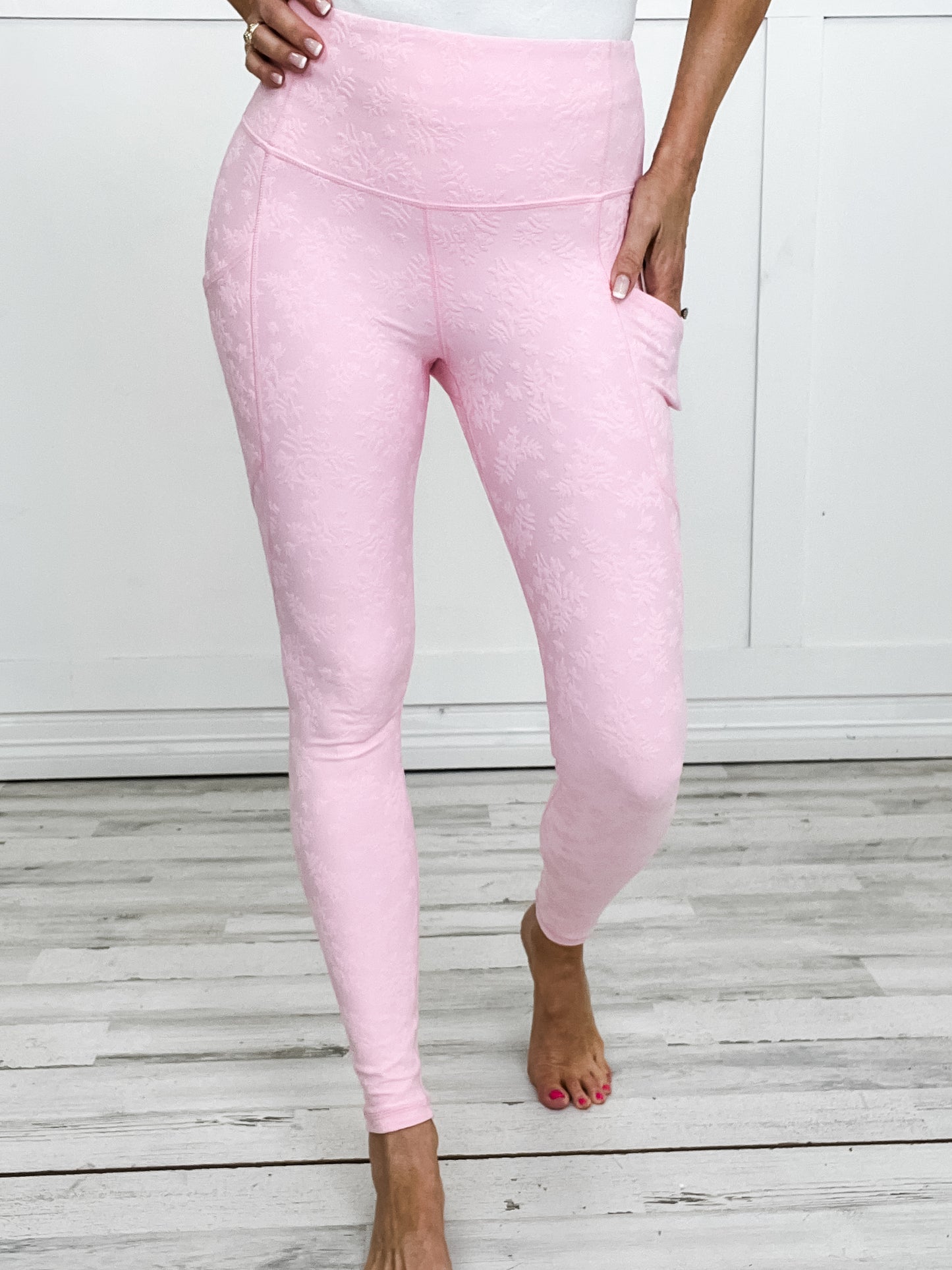 Active Leggings with Side Pockets