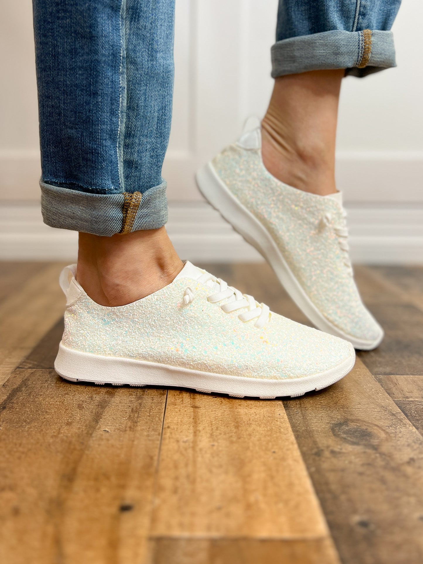 Mayo Glitter Lace Up Tennis Shoes in White