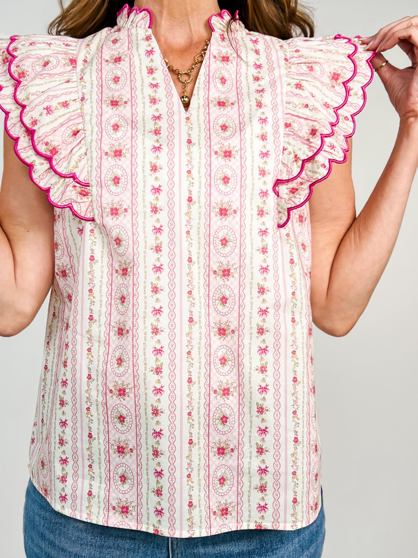 Printed Woven Scallop Edge Detail Ruffle Sleeve Top