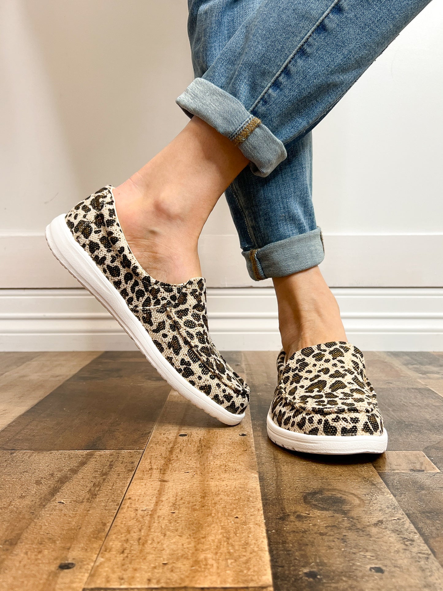 Maya Slip On Tennis Shoes in Leopard