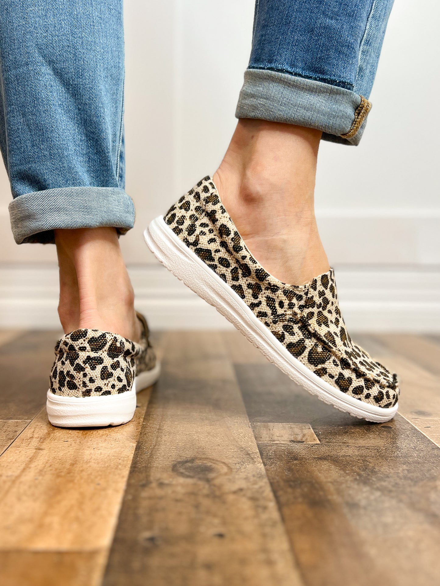 Maya Slip On Tennis Shoes in Leopard