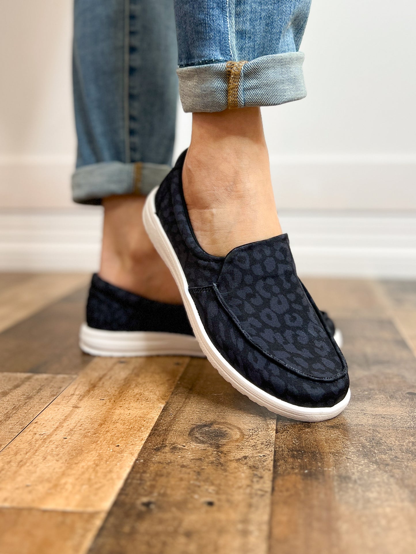 Maya Slip On Tennis Shoes in Black