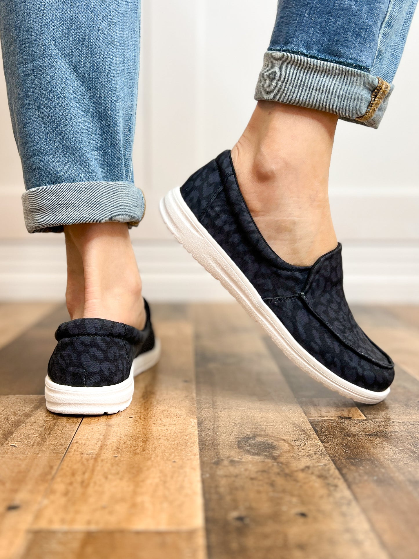 Maya Slip On Tennis Shoes in Black