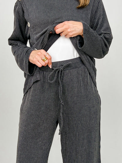 Ribbed 2-Piece Cowl Neck Set in Black
