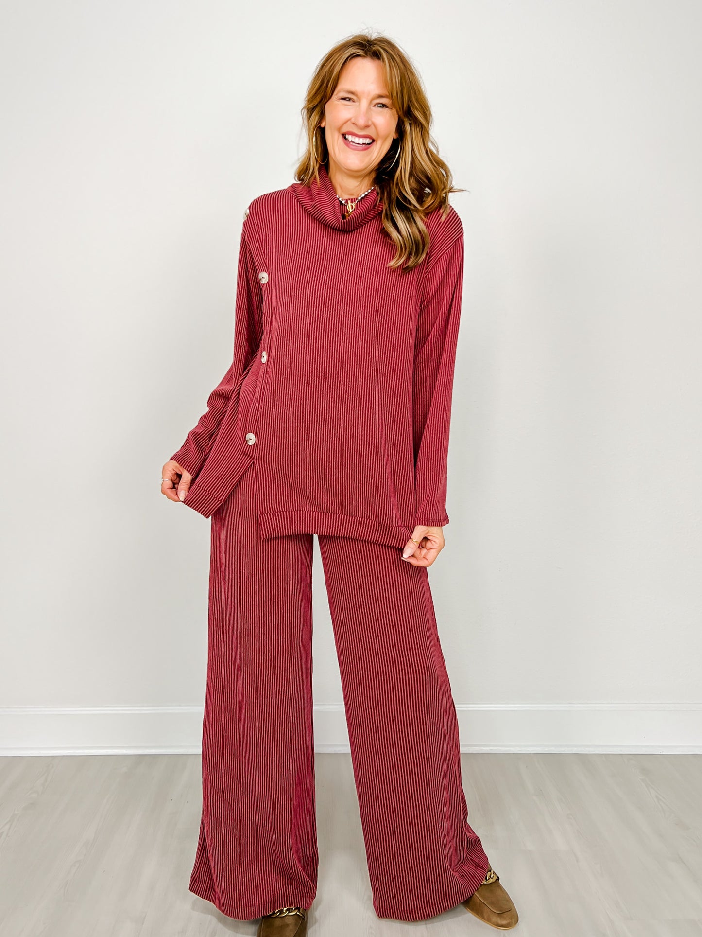 Ribbed 2-Piece Cowl Neck Set in Wine