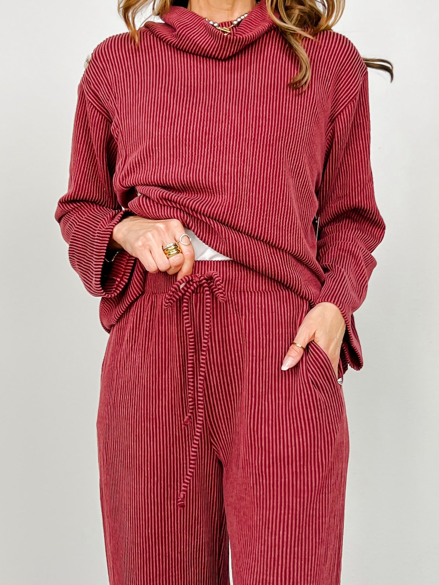 Ribbed 2-Piece Cowl Neck Set in Wine