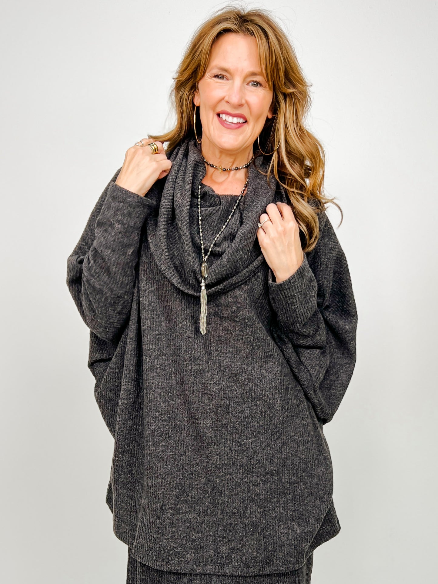 Brushed Thermal Cowl Neck 2-Piece Set in Black