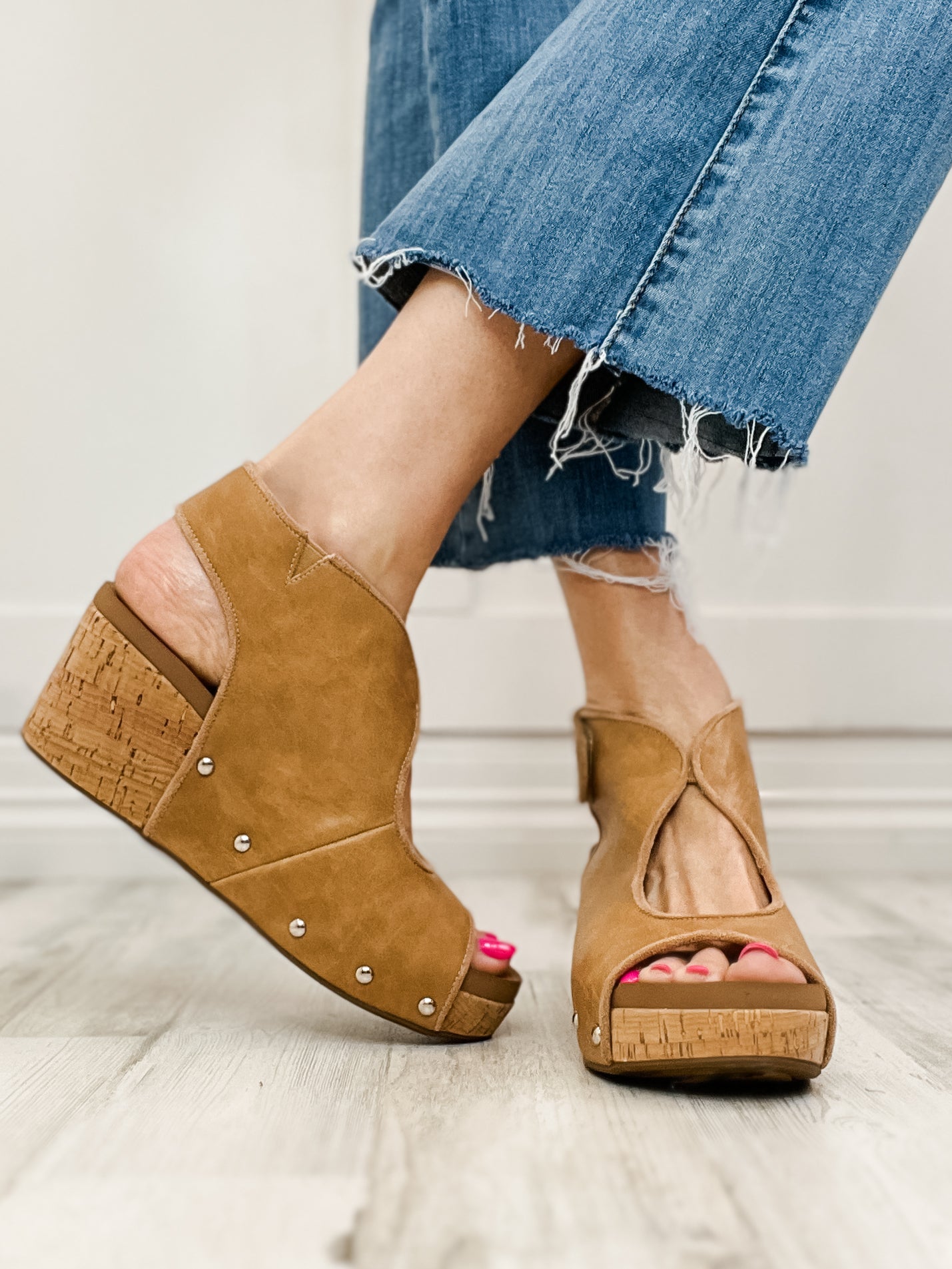 Corkys Frisky Wedge Sandals in Caramel