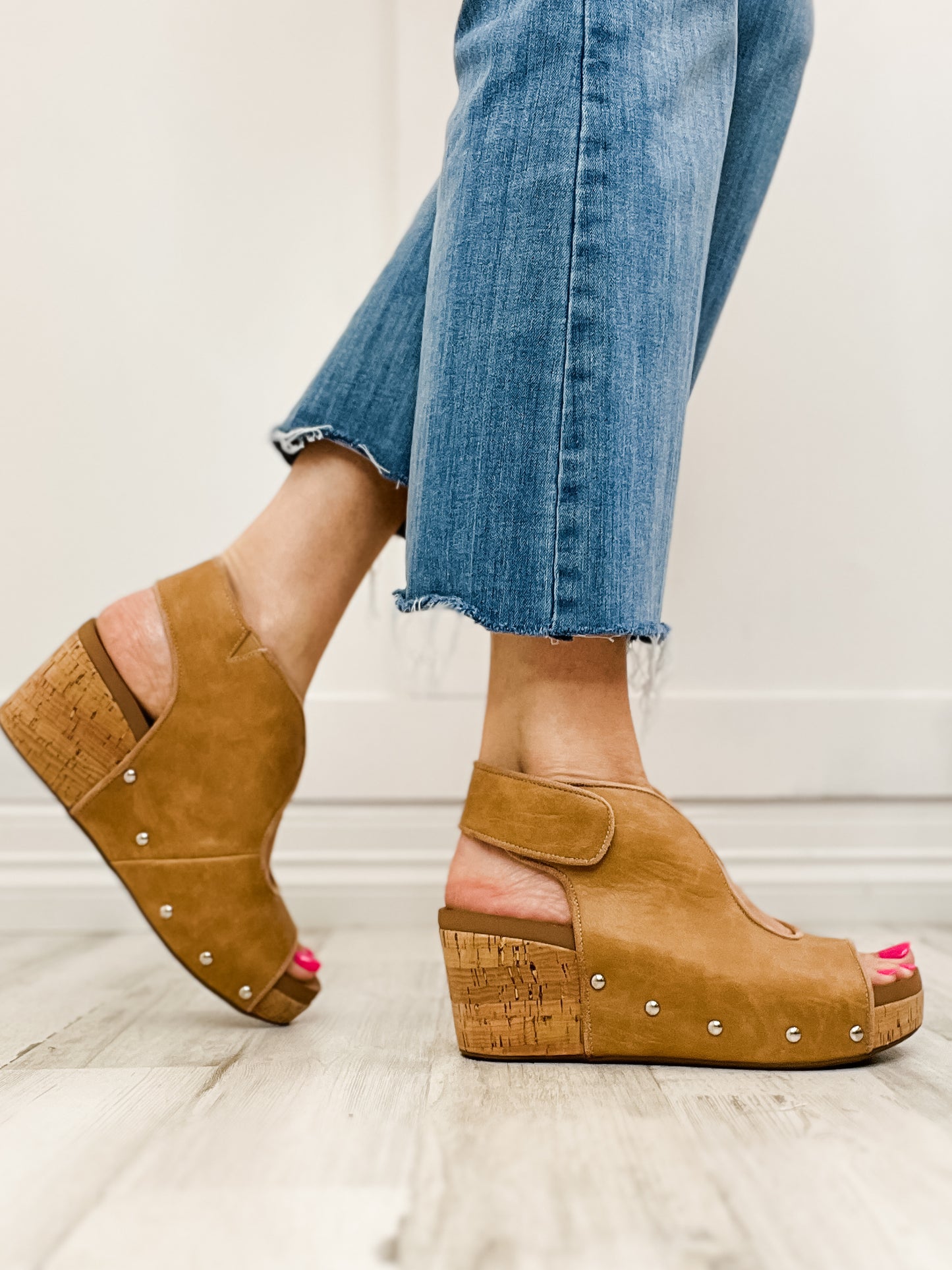 Corkys Frisky Wedge Sandals in Caramel