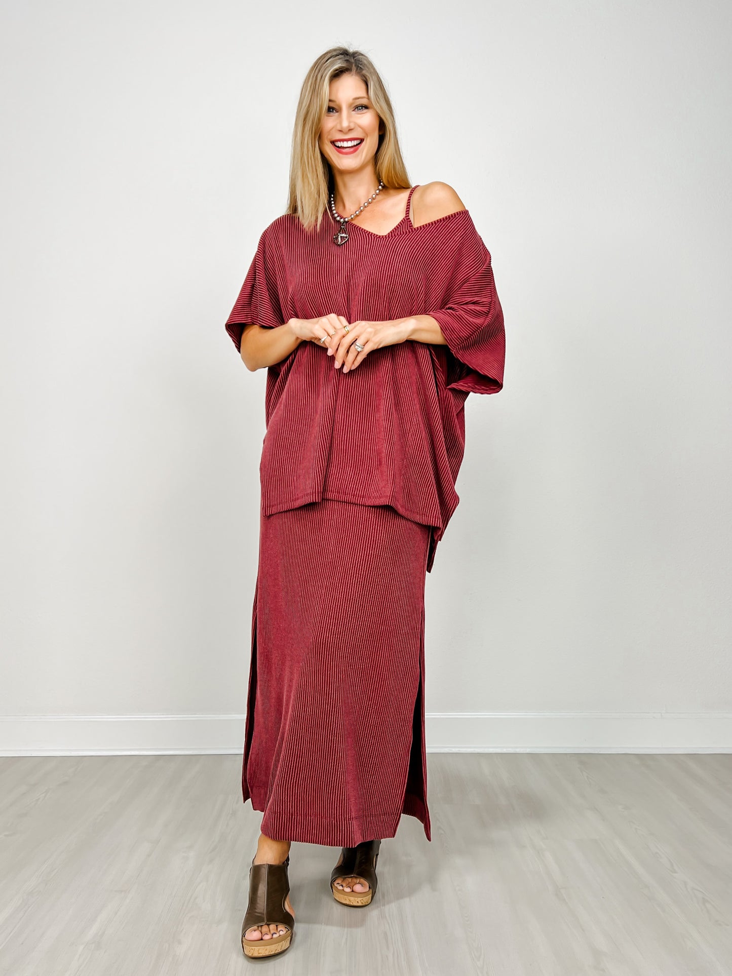 Textured Ribbed 2-Piece Maxi Dress Set in Wine
