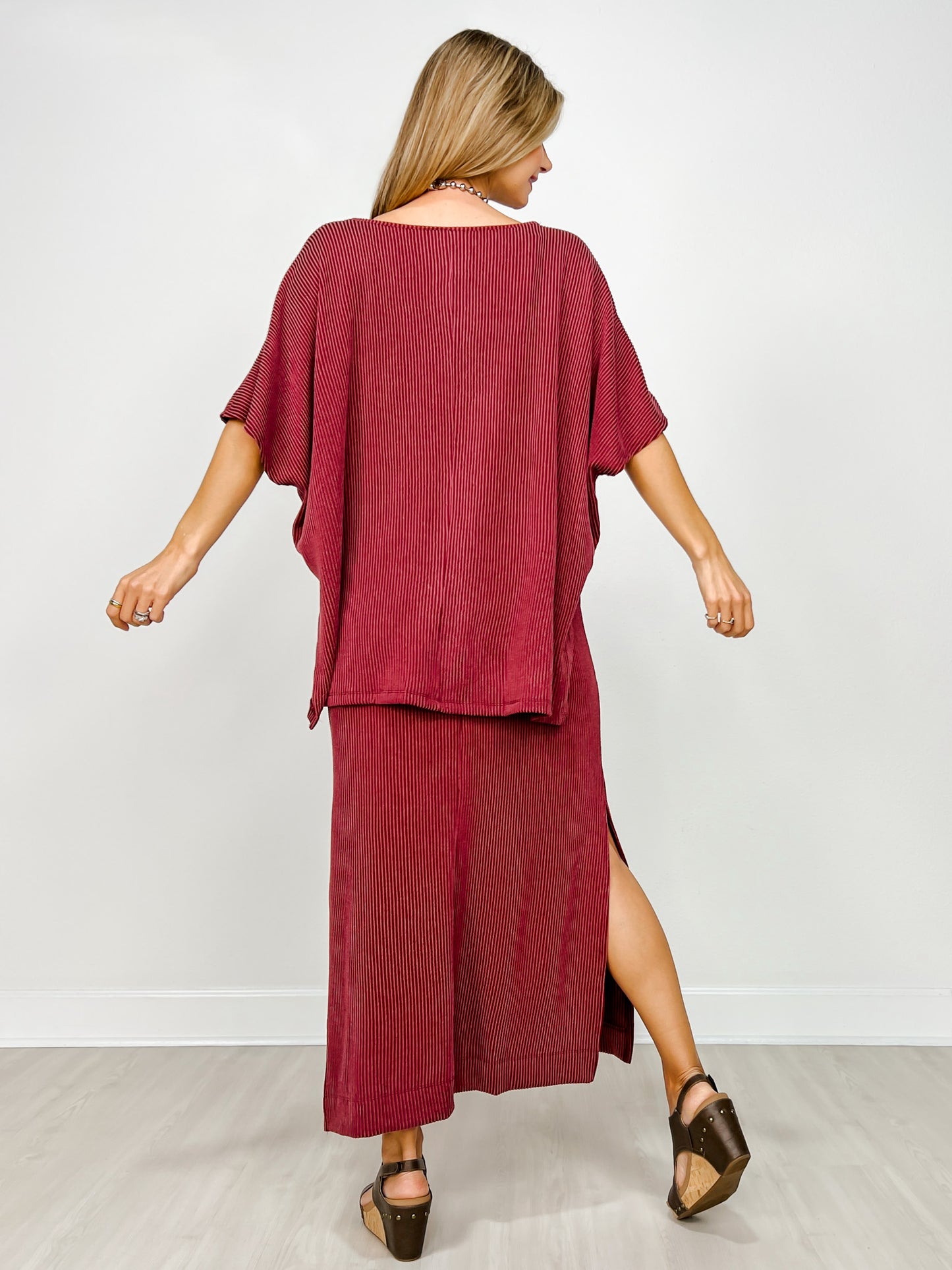 Textured Ribbed 2-Piece Maxi Dress Set in Wine