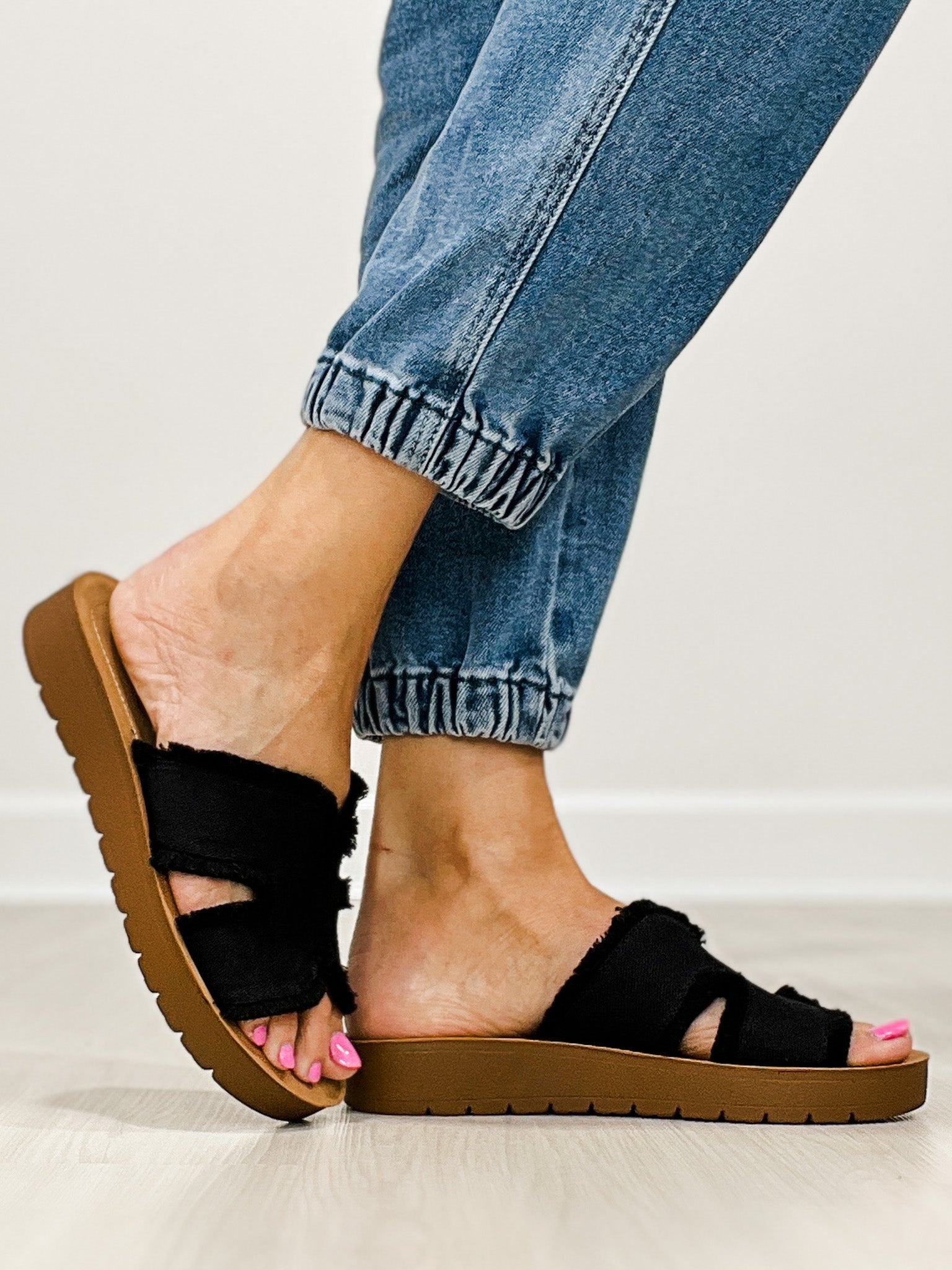 Corkys Hold Please Sandals in BLACK FRAYED