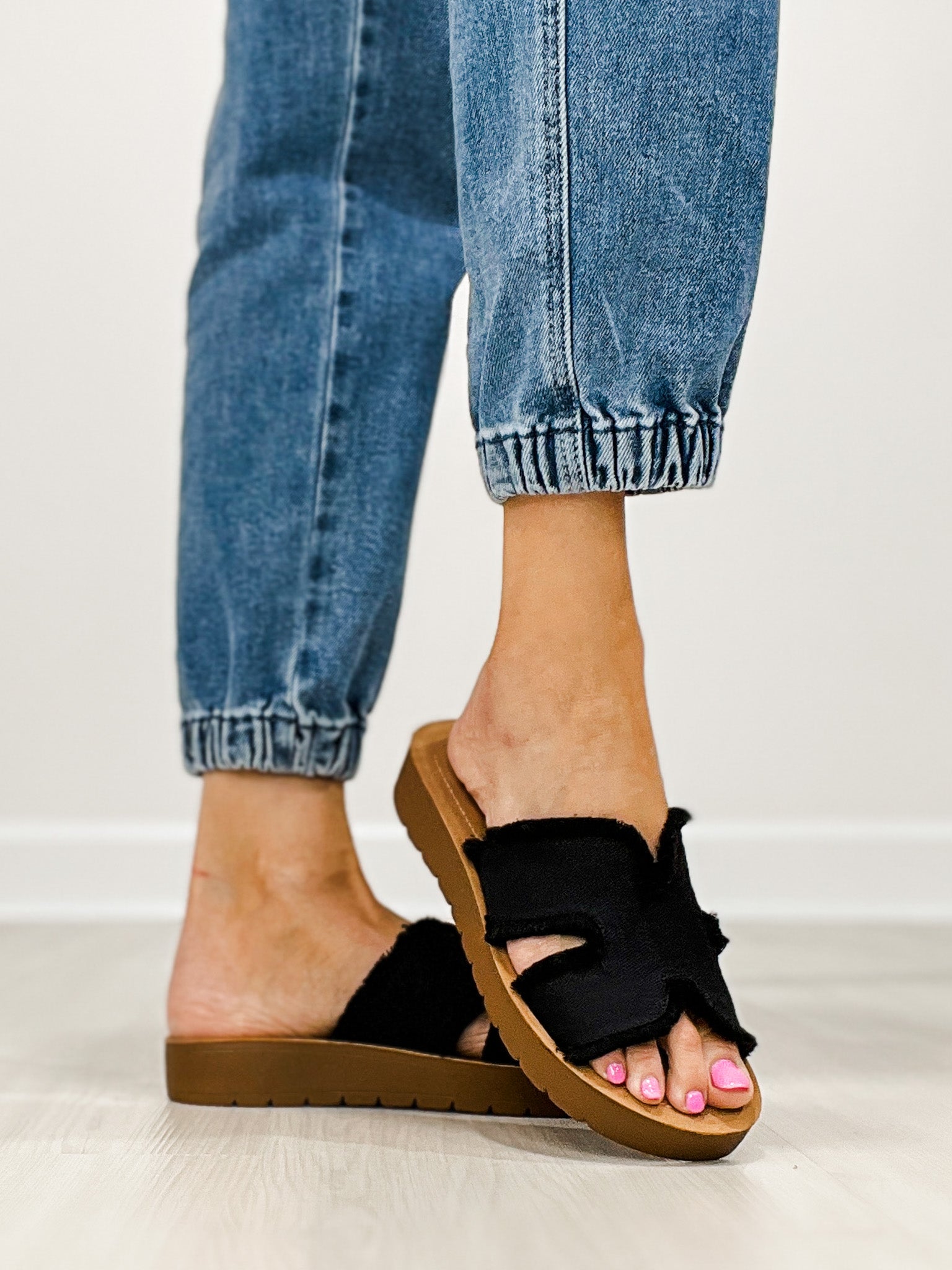 Corkys Hold Please Sandals in BLACK FRAYED