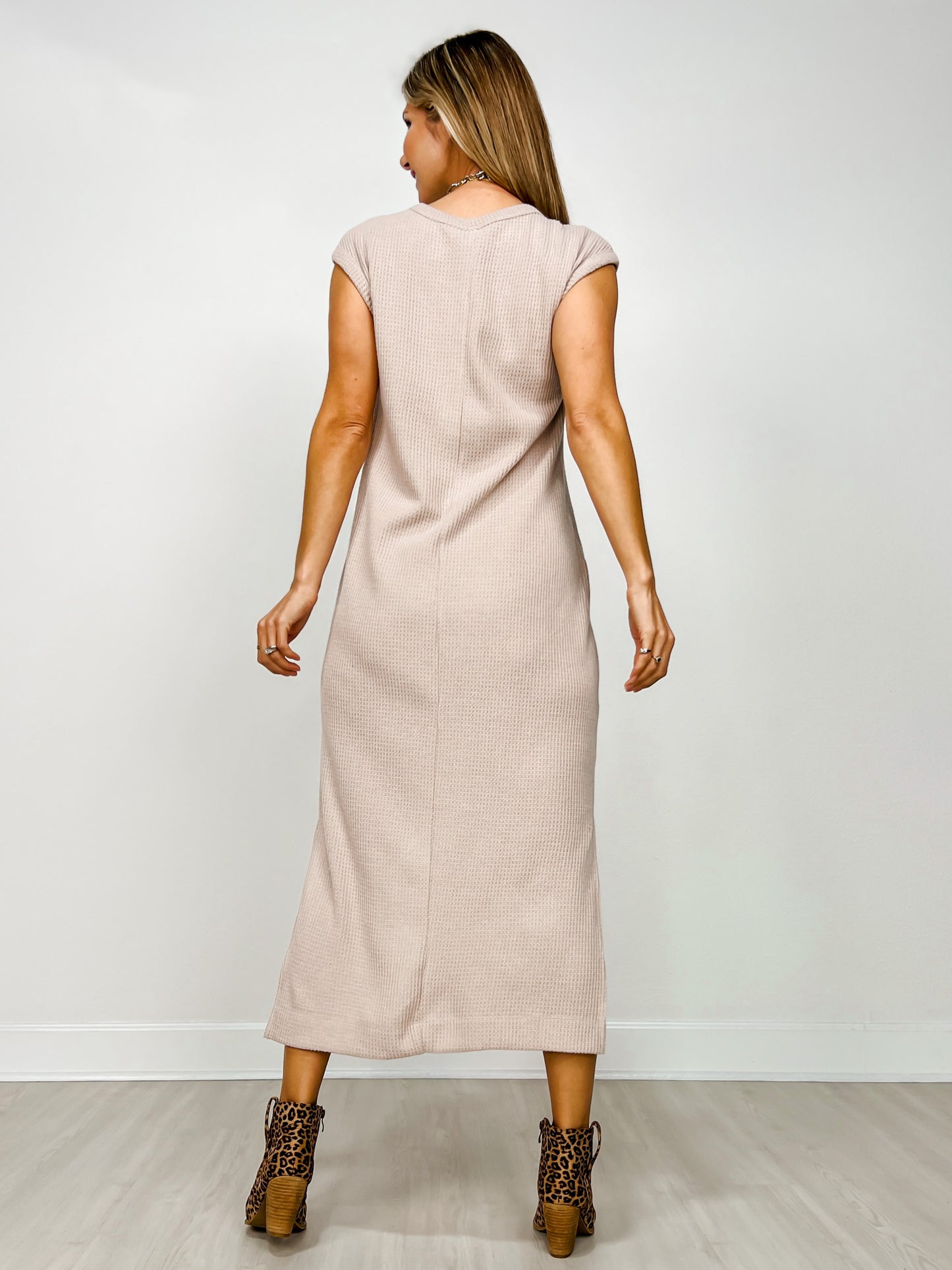 Brushed Thermal Cowl Neck 2-Piece Set in Oatmeal