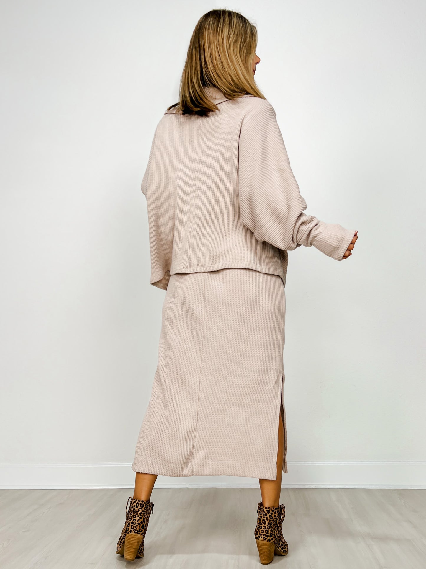 Brushed Thermal Cowl Neck 2-Piece Set in Oatmeal