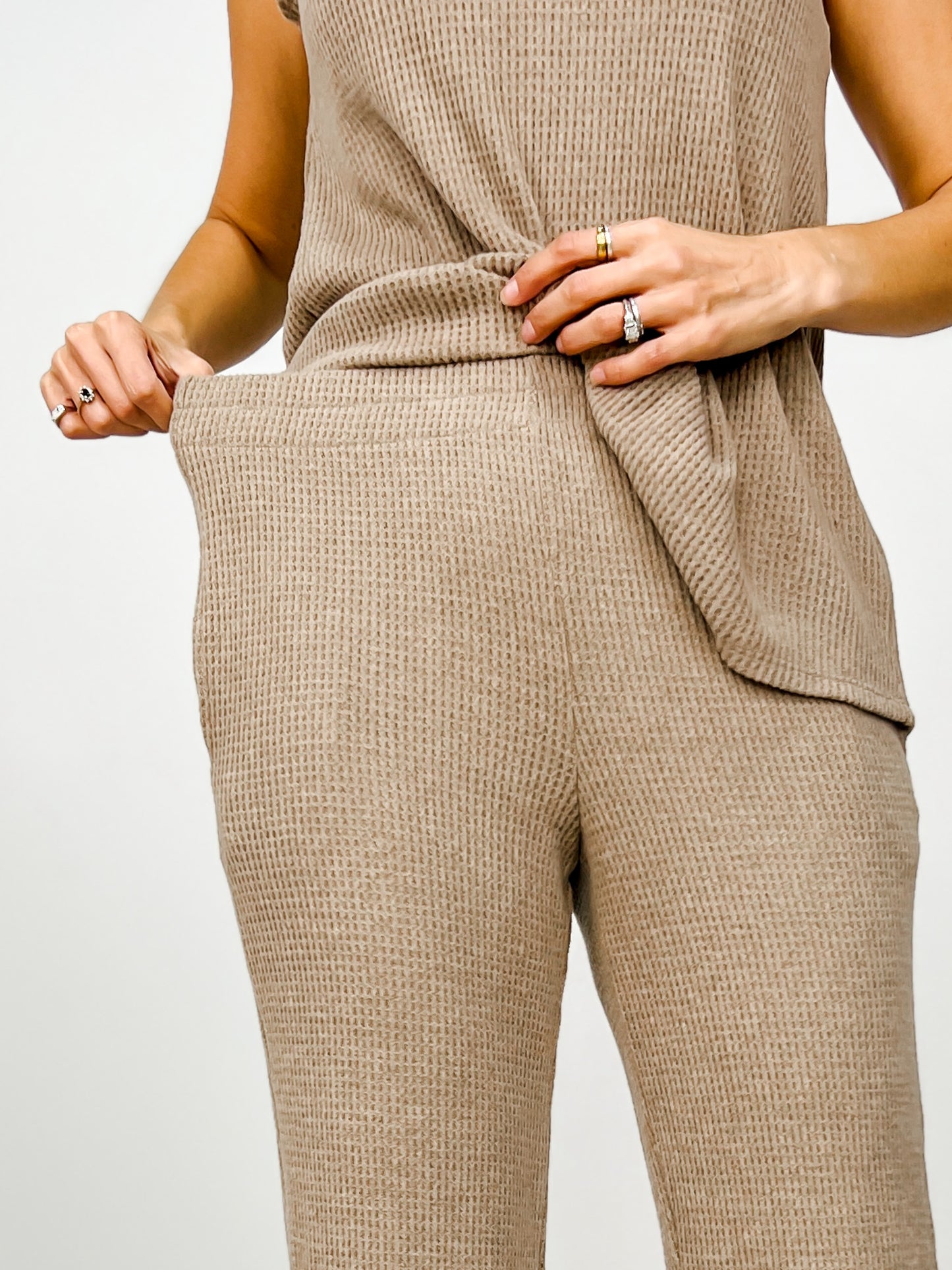 Brushed Thermal 3-Piece Lounge Set in Mocha