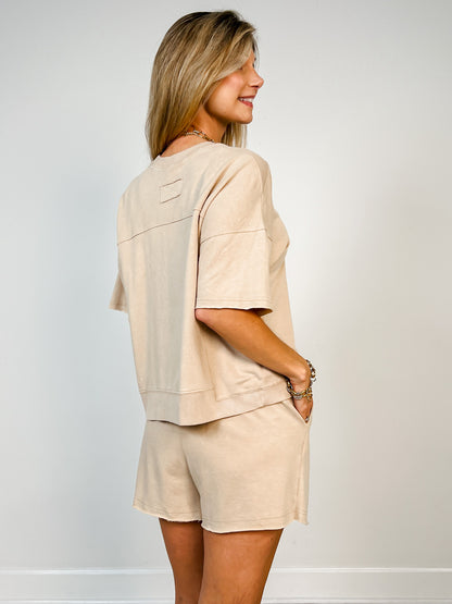 Mineral Washed Knit Casual Top & Shorts in Beige