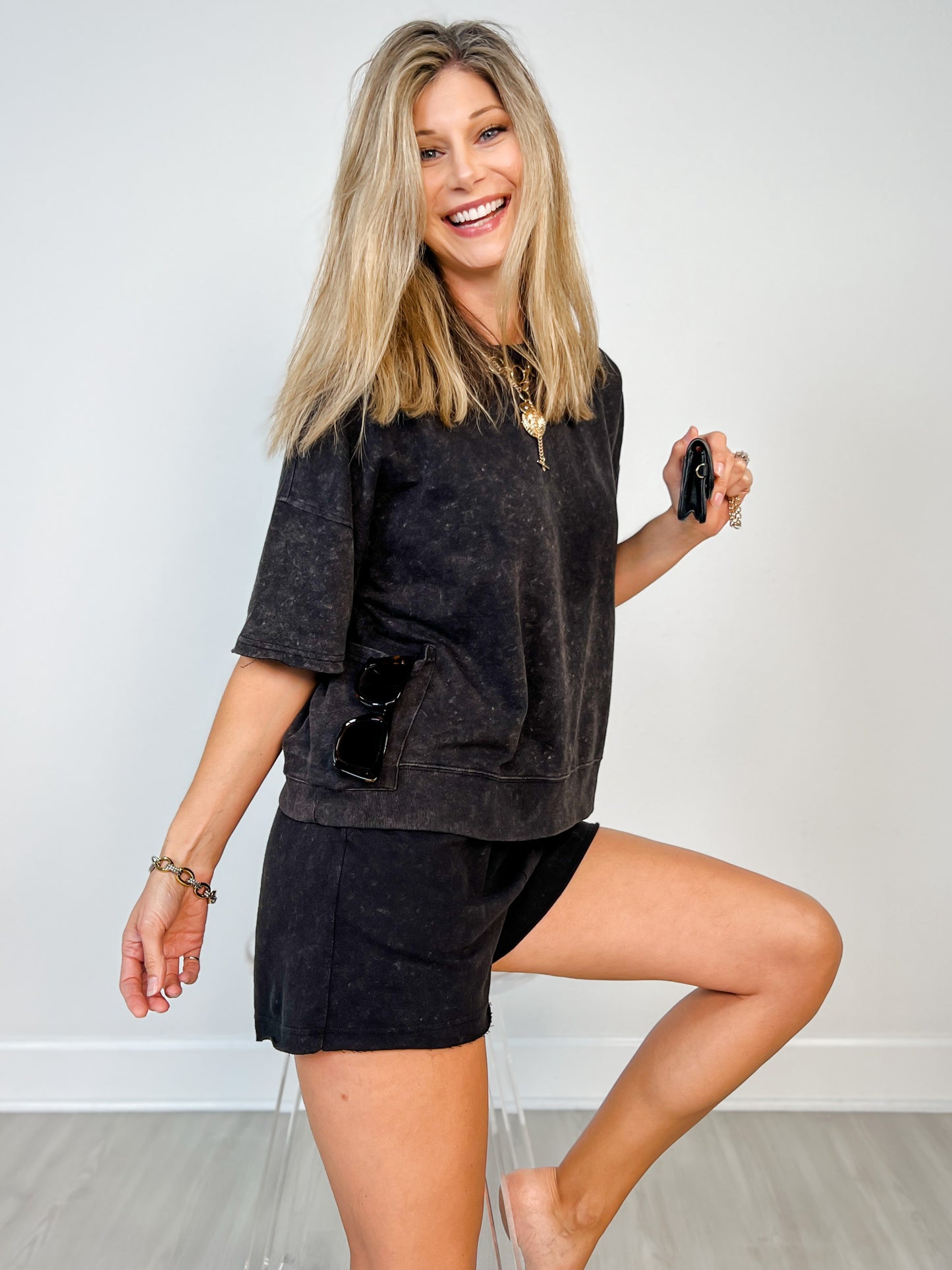 Mineral Washed Knit Casual Top & Shorts in Black