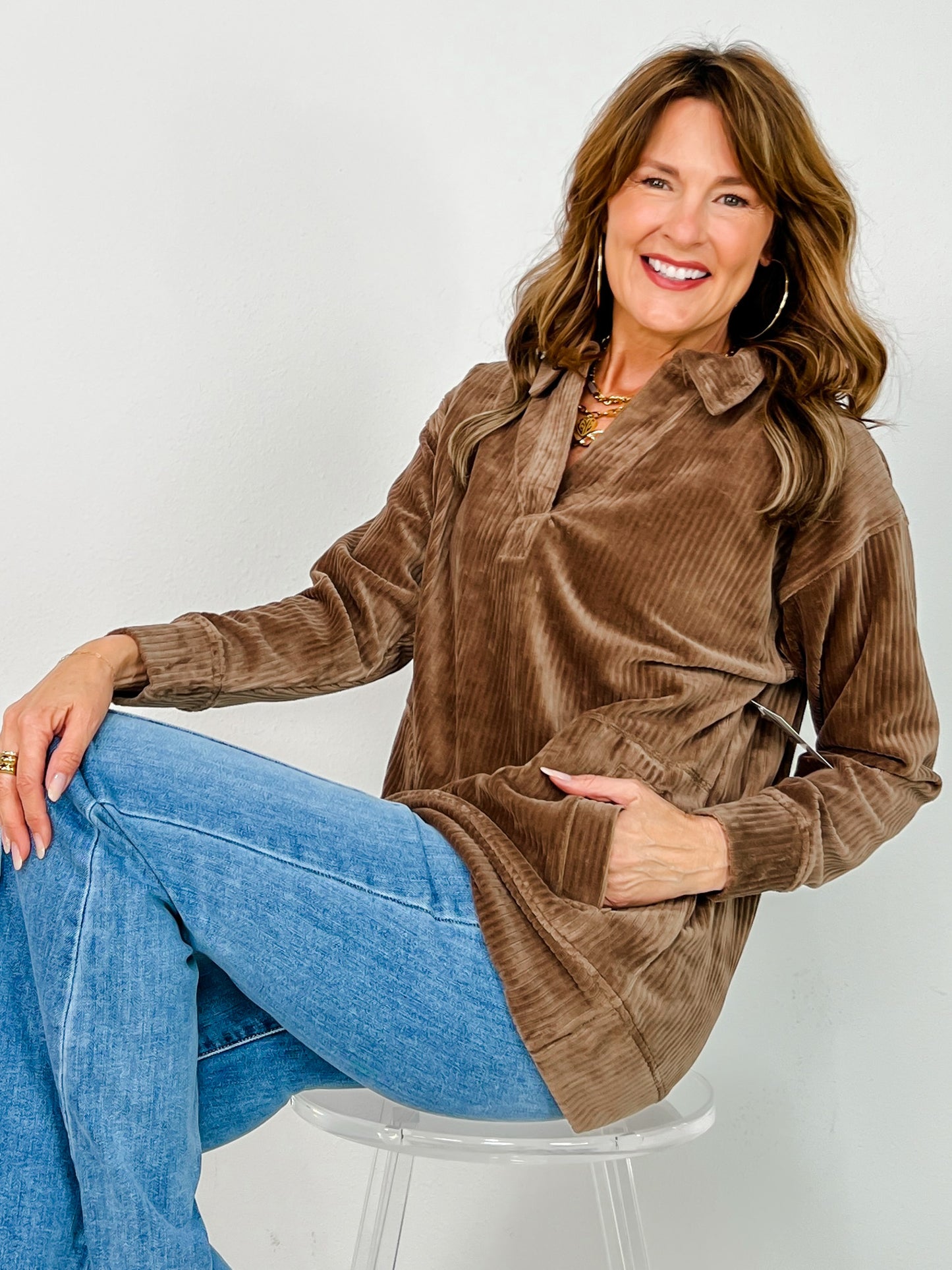 Oversized Collared Corduroy Pullover