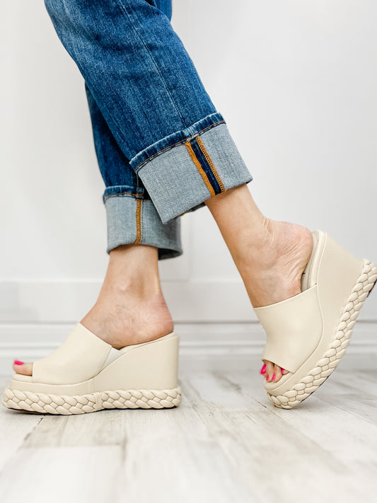 Corkys Resting Beach Face Wedge Sandals in Ivory