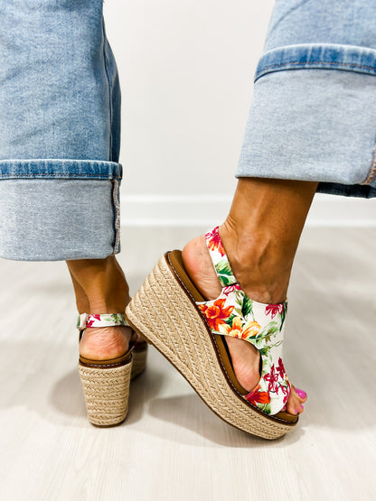 Corkys Freddie Wedge Sandals in WHITE FLORAL