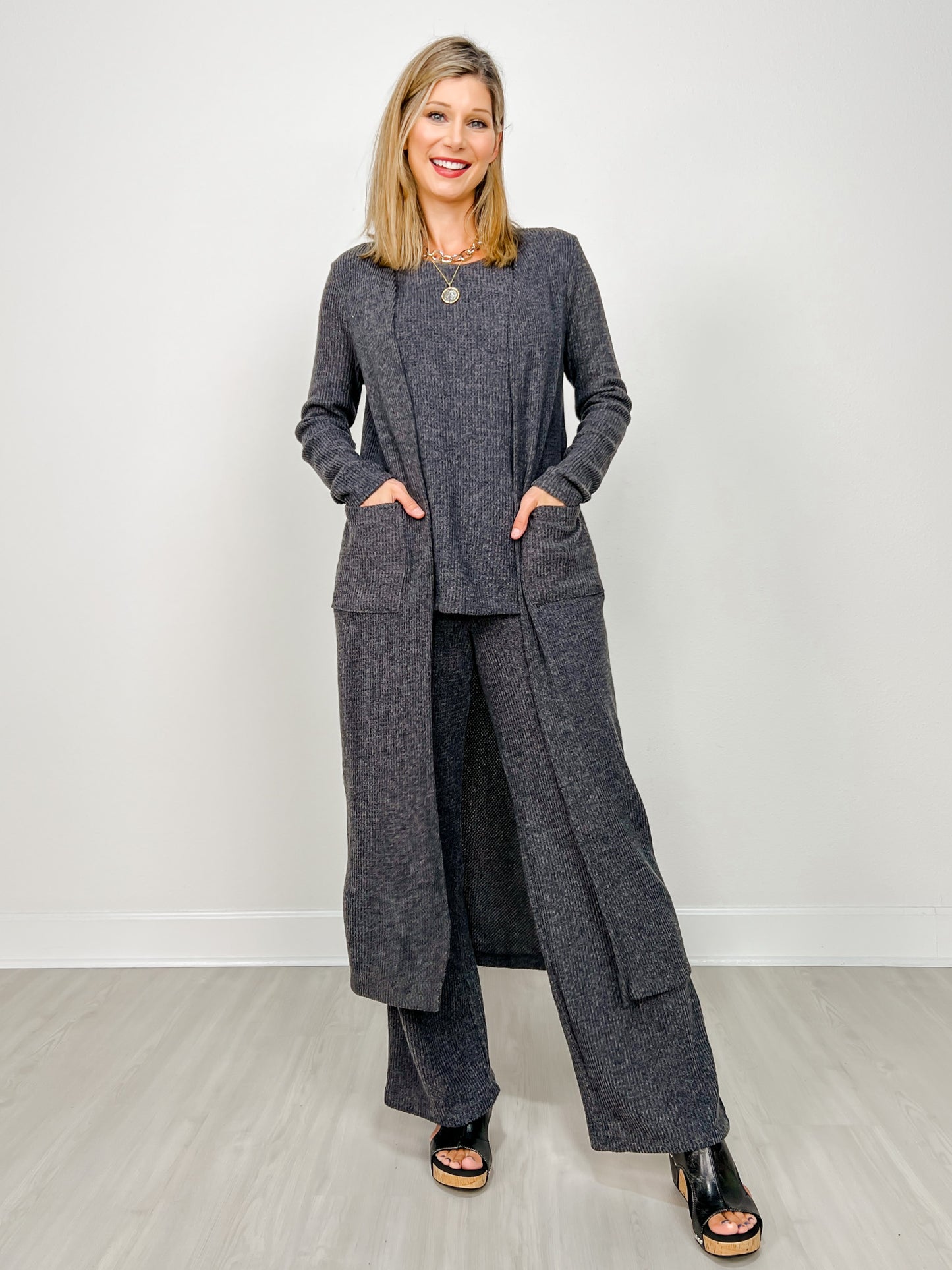 Brushed Thermal 3-Piece Lounge Set in Charcoal