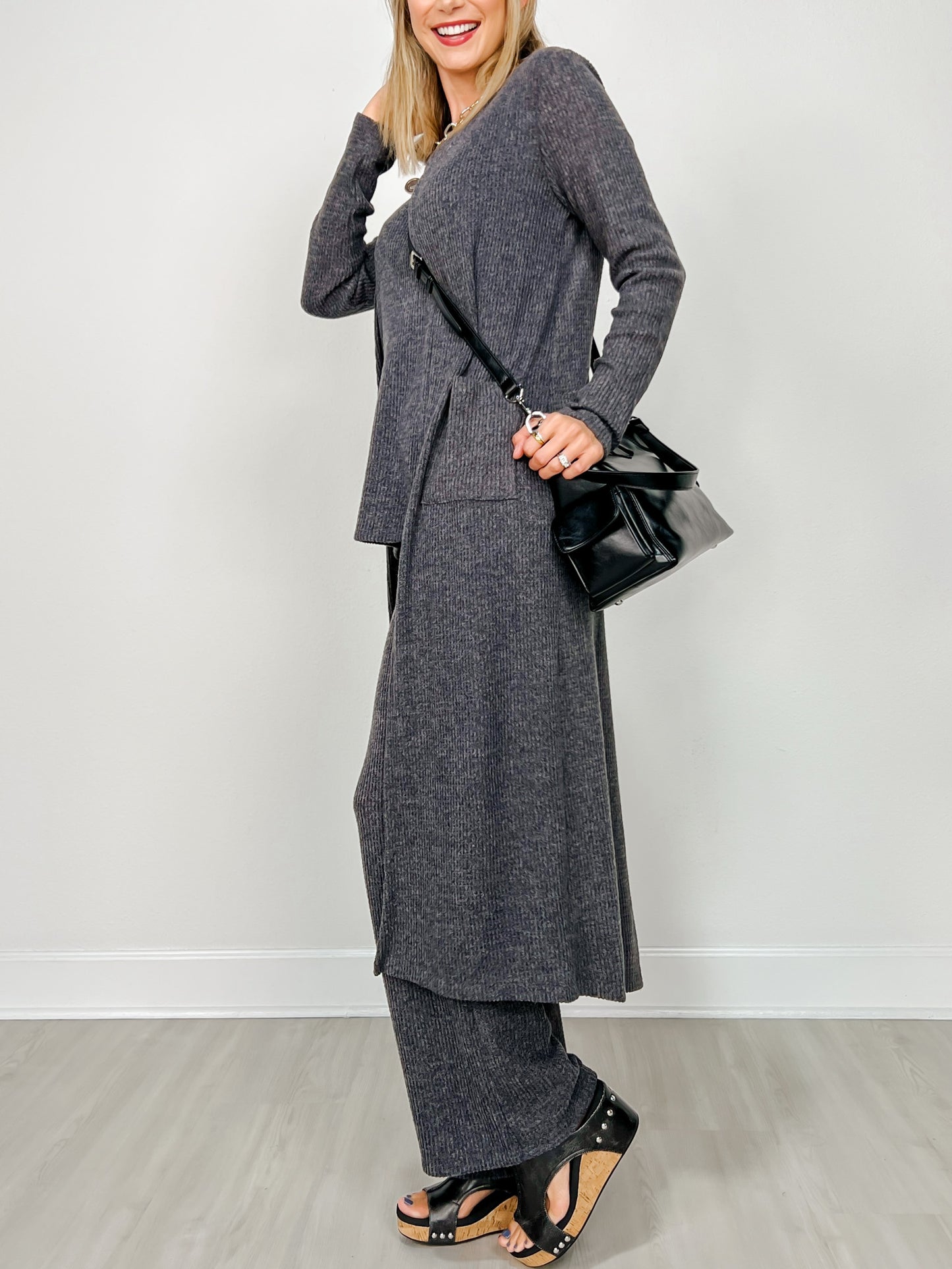 Brushed Thermal 3-Piece Lounge Set in Charcoal