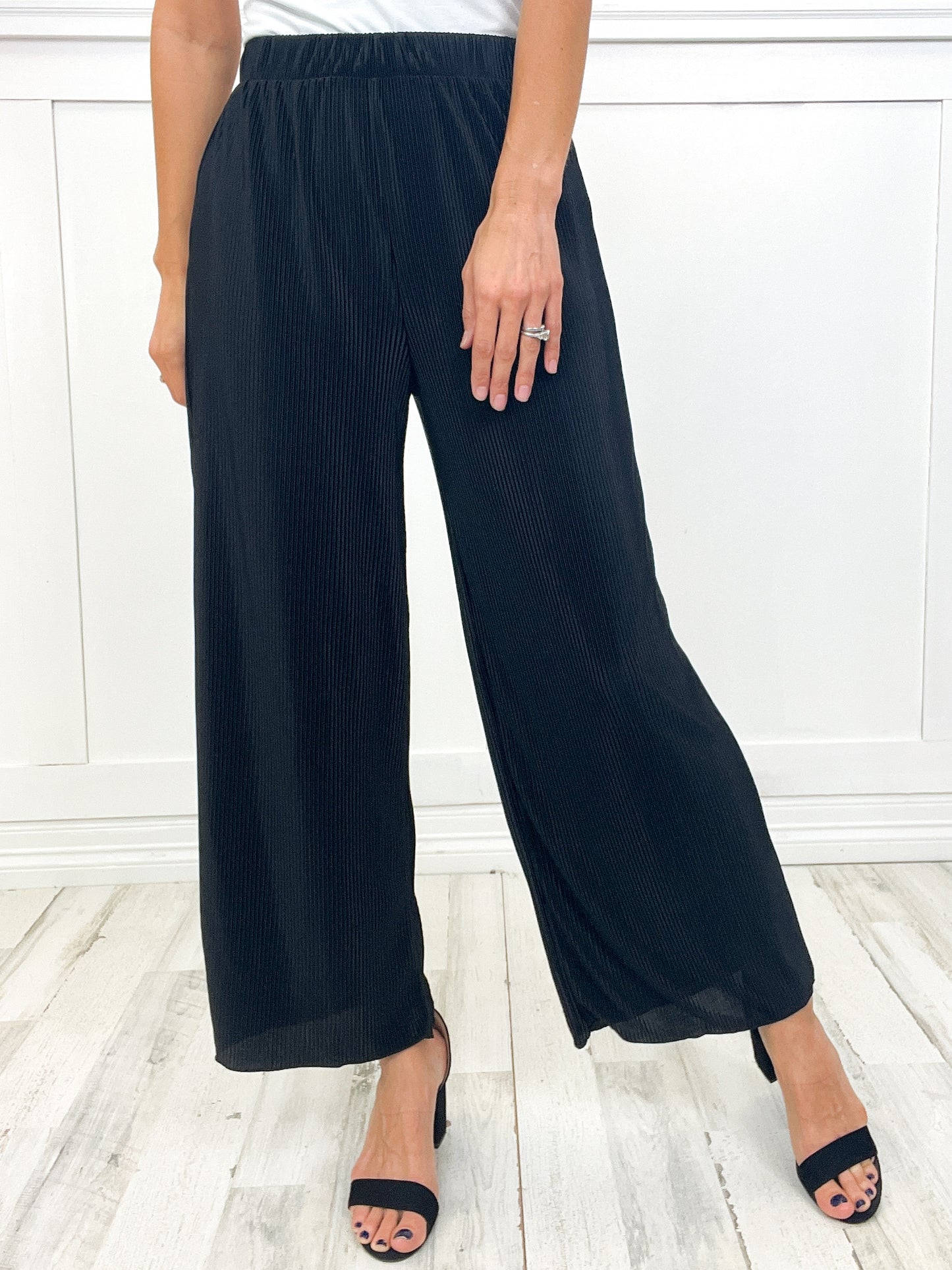 Flowy Ribbed Elastic Waist Pants