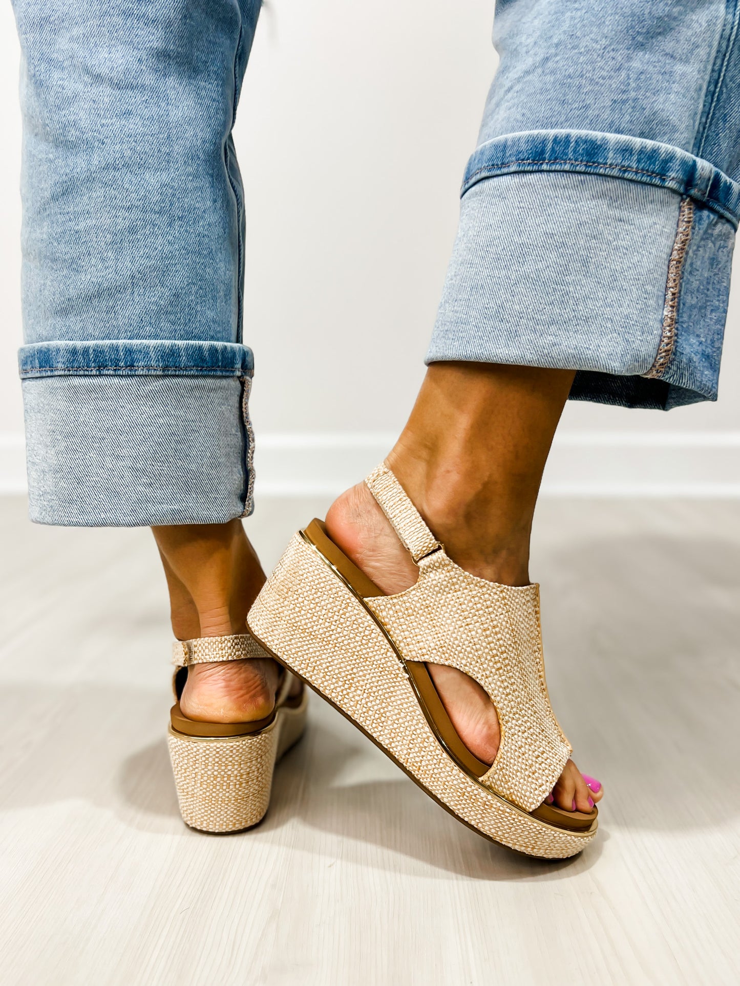Corkys Carley Wedges in RAFFIA ALL