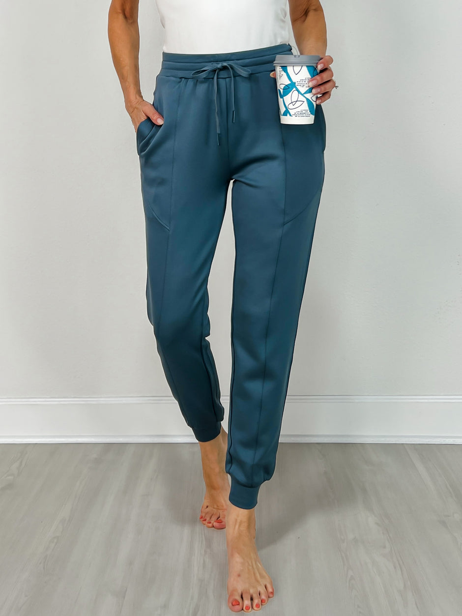 Cuffed Joggers with Zippered Pockets