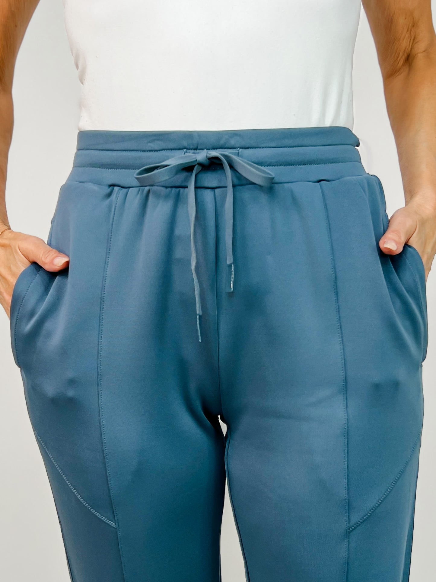 Cuffed Joggers with Zippered Pockets