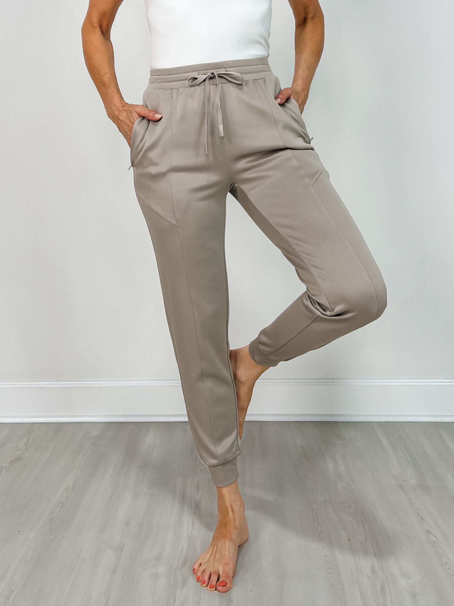 Cuffed Joggers with Zippered Pockets