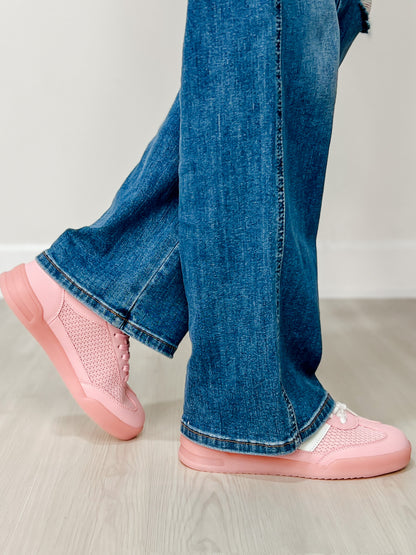 Forever Link Direct-14 Sneakers in Pink/White