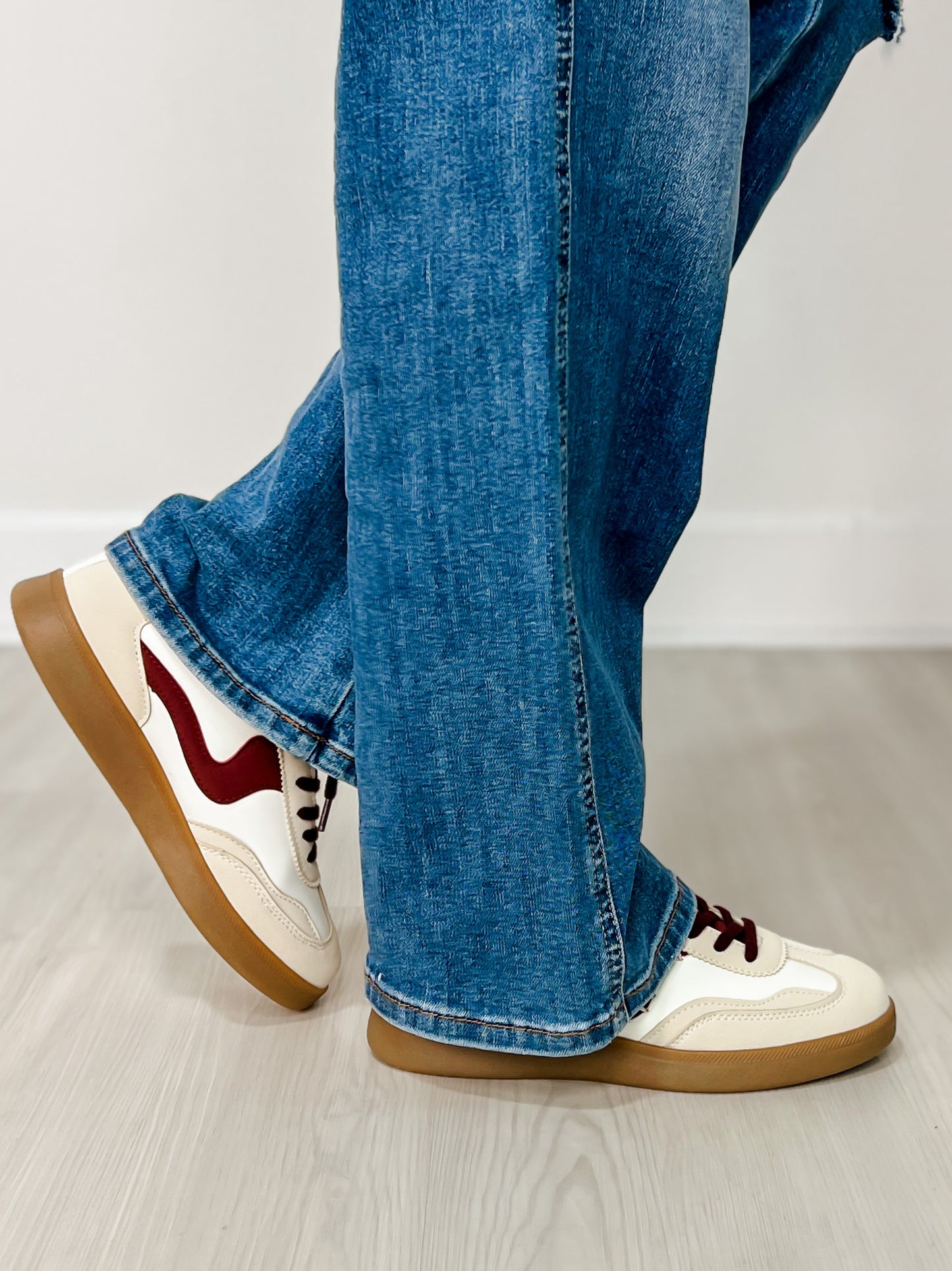 Forever Link Modern-13 Tennis Shoes in Beige/Wine