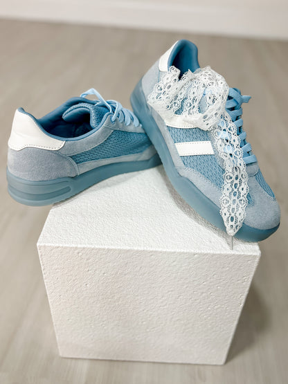 Forever Link Direct-14 Sneakers in Blue/White