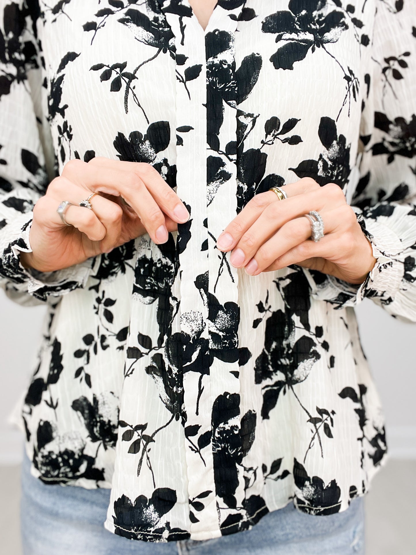 Floral Print Slit Neck Long Poet Sleeve Top