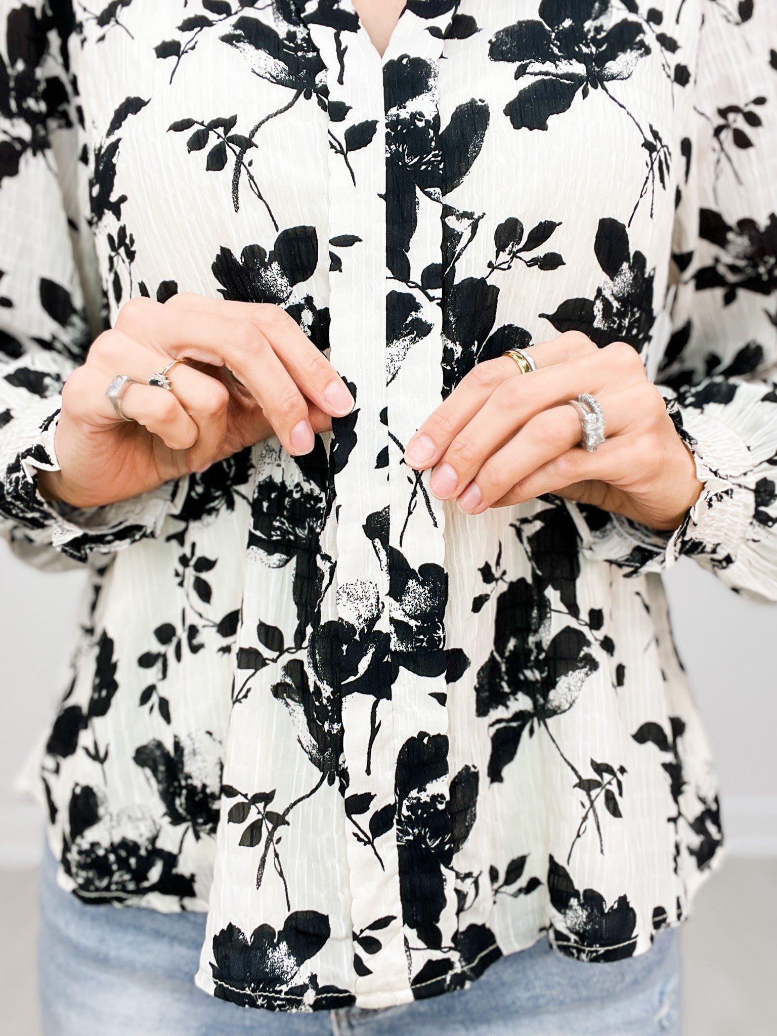 Floral Print Slit Neck Long Poet Sleeve Top
