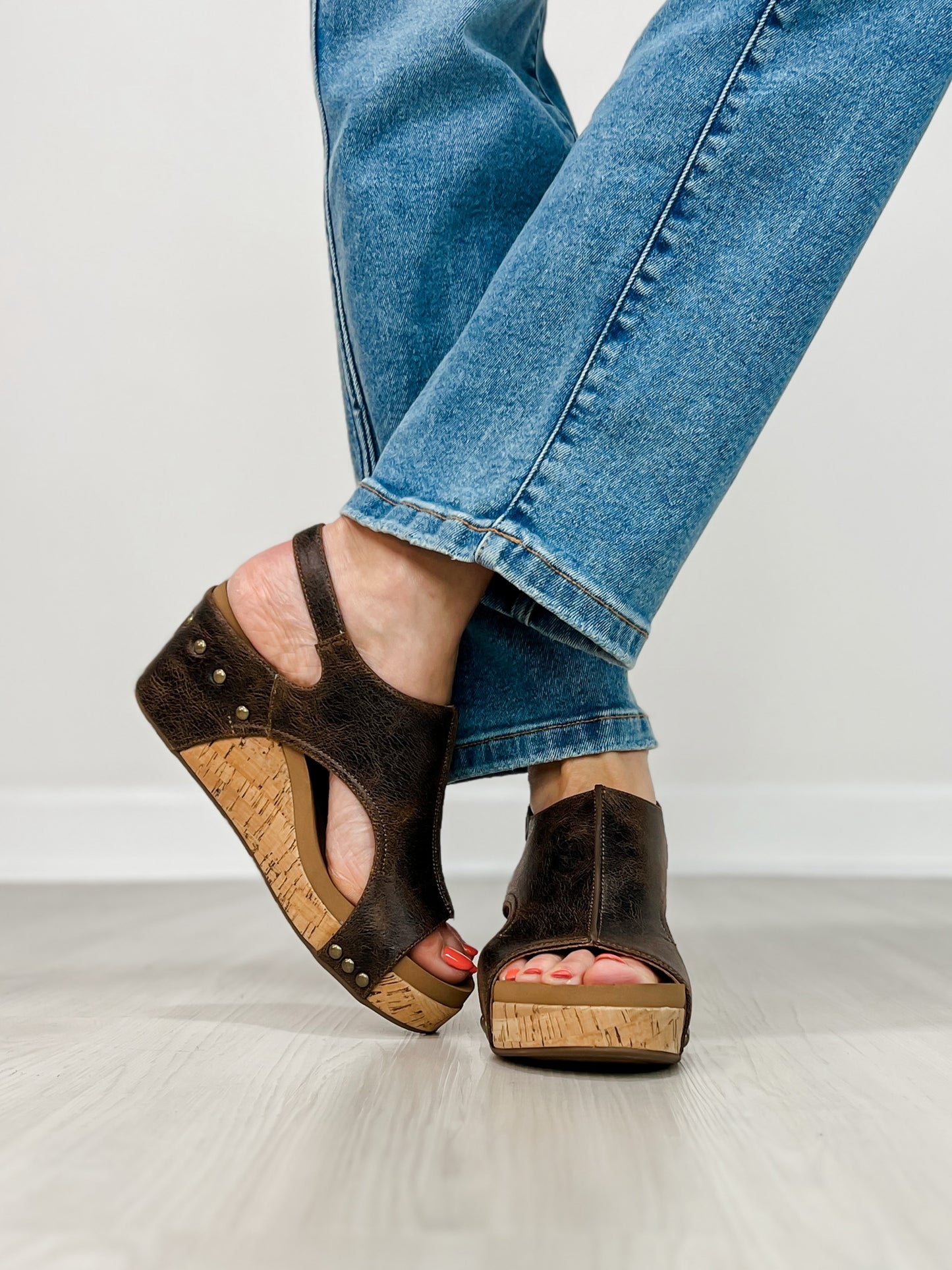 Corkys Carley Wedges in ESPRESSO CRINKLE